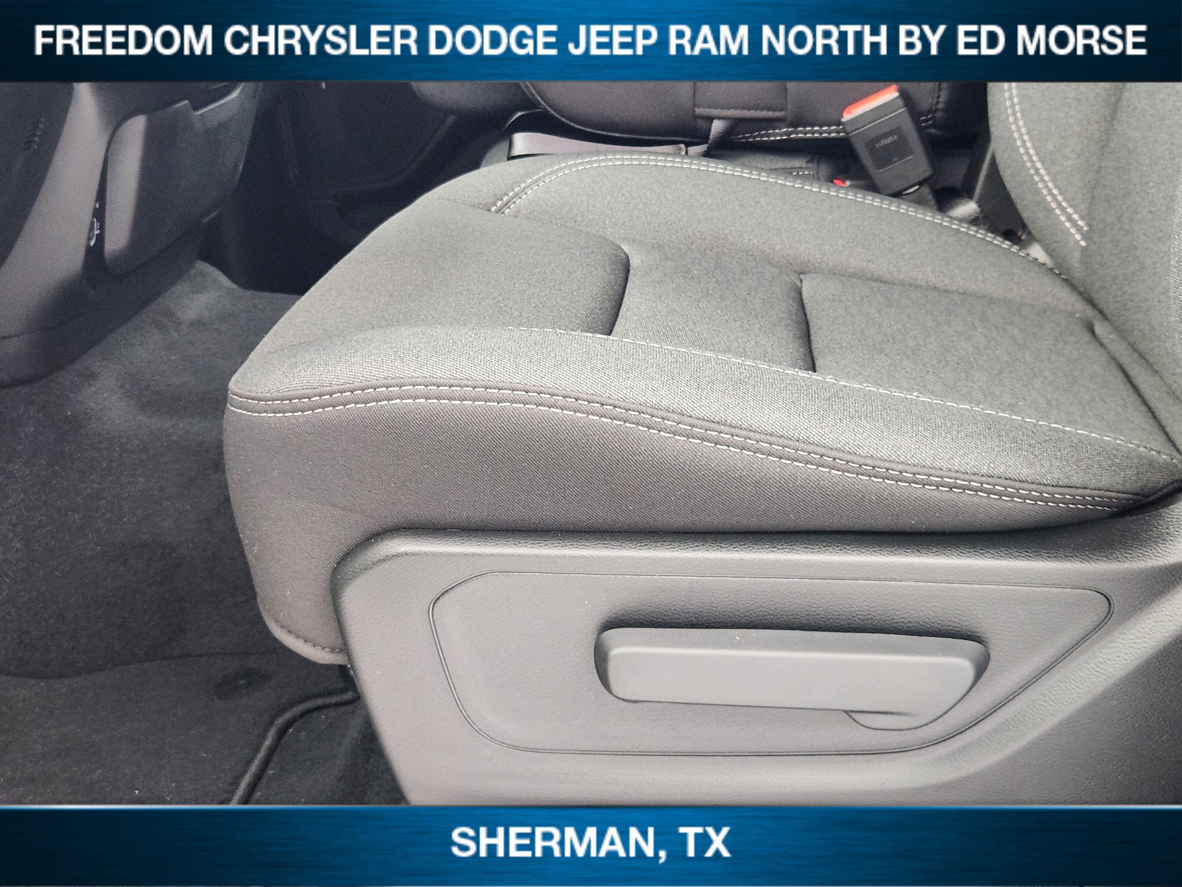 2026 RAM Ram 1500 RAM 1500 EXPRESS QUAD CAB 4X2 6'4' BOX