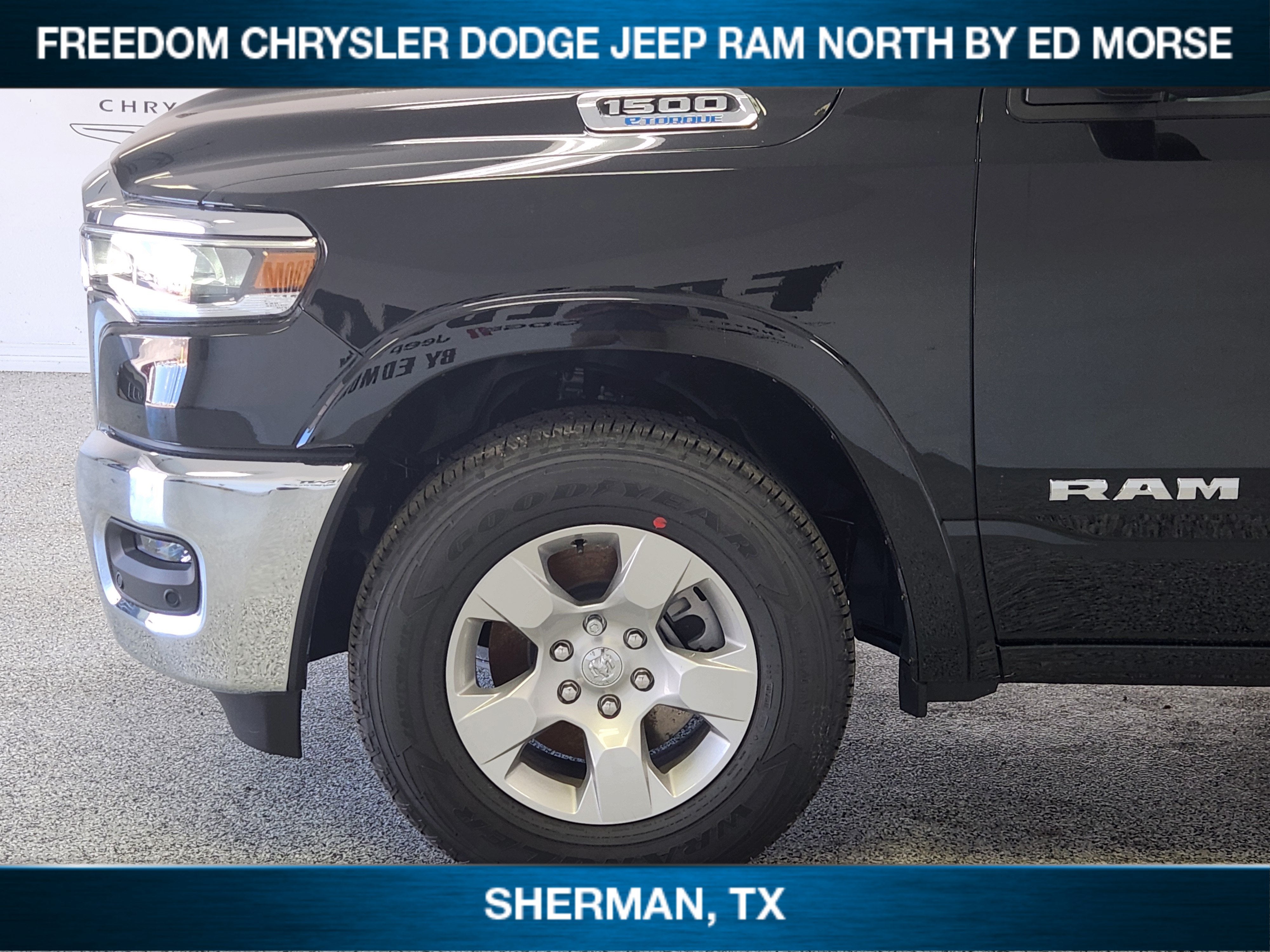 2027 RAM 1500 RAM 1500 LONE STAR CREW CAB 4X2 5'7' BOX