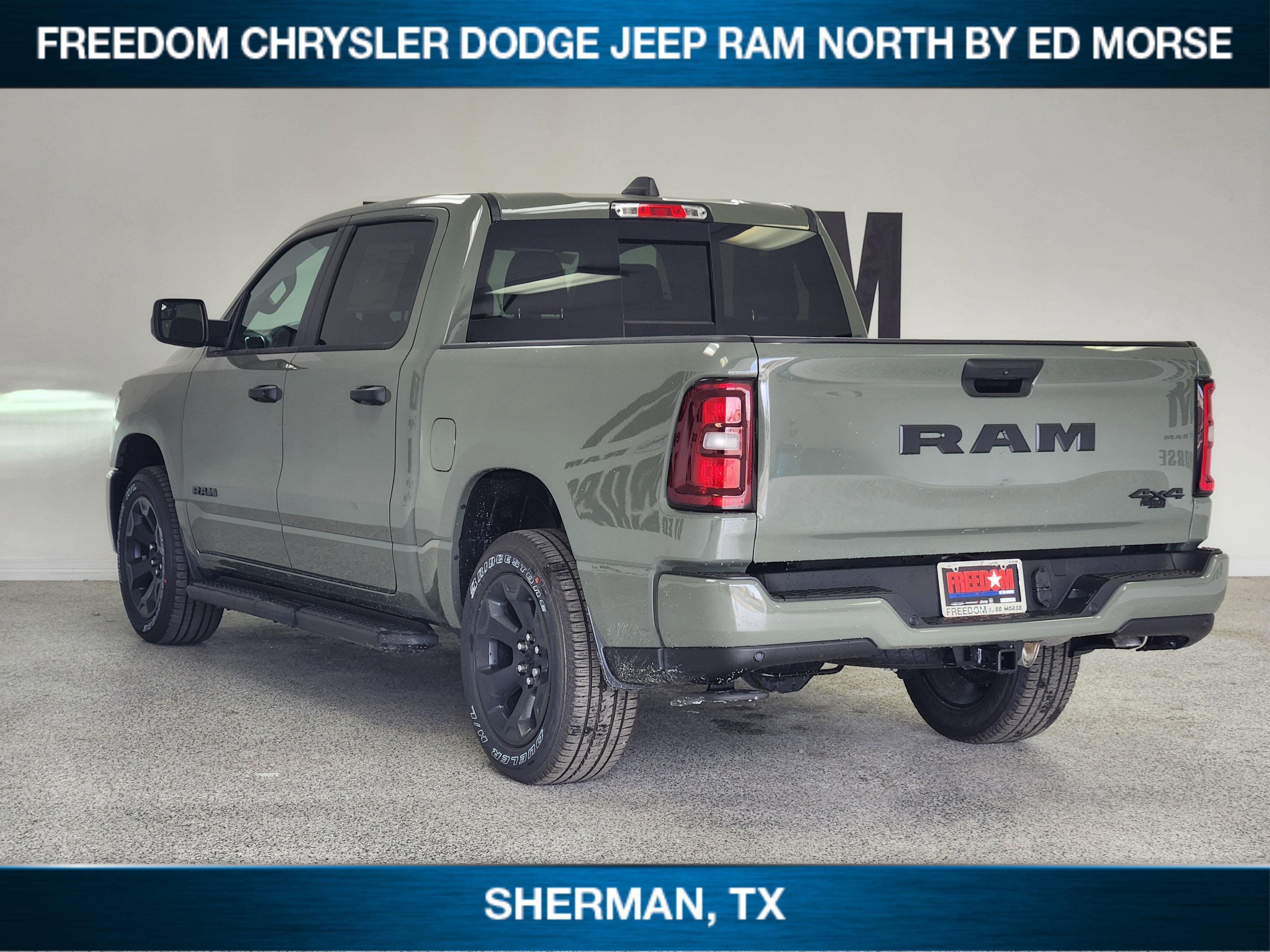 2026 RAM Ram 1500 RAM 1500 EXPRESS CREW CAB 4X4 5'7' BOX