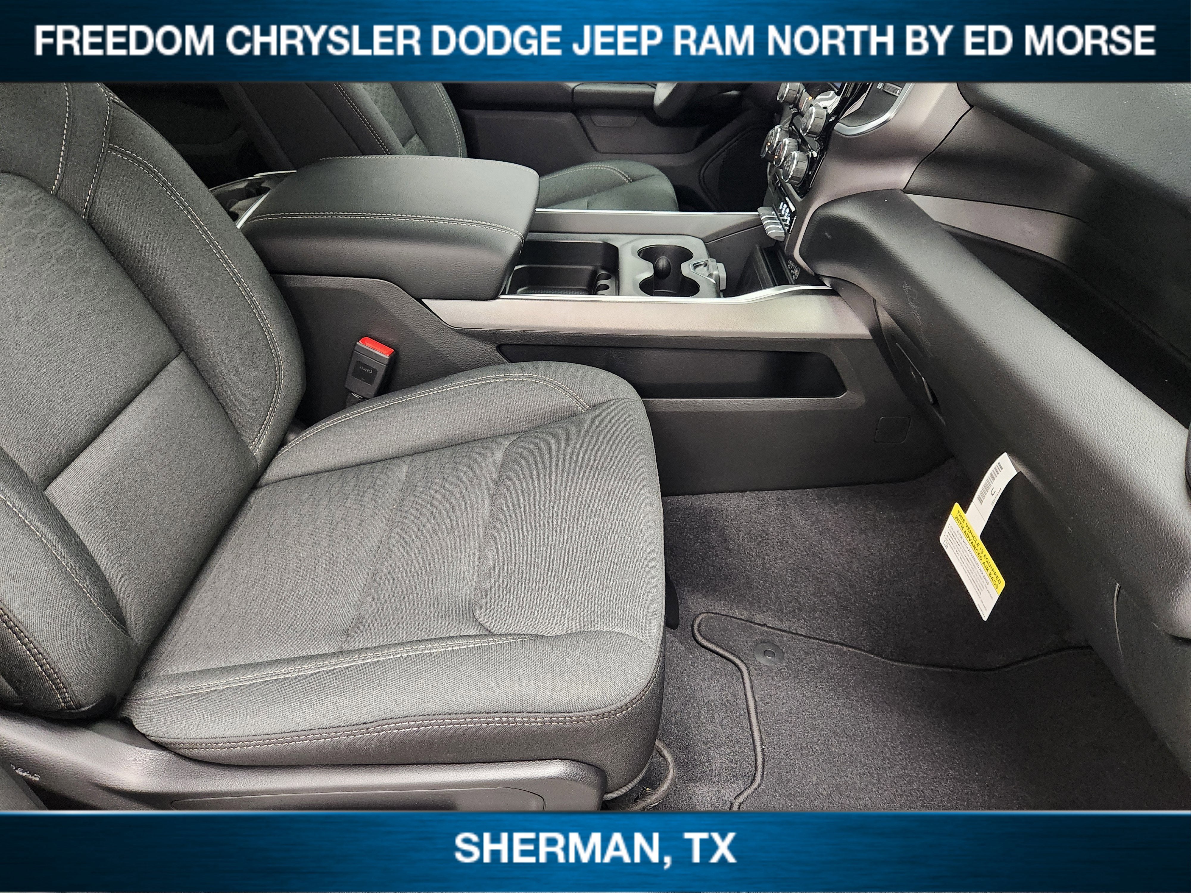 2026 RAM Ram 1500 RAM 1500 EXPRESS CREW CAB 4X4 5'7' BOX