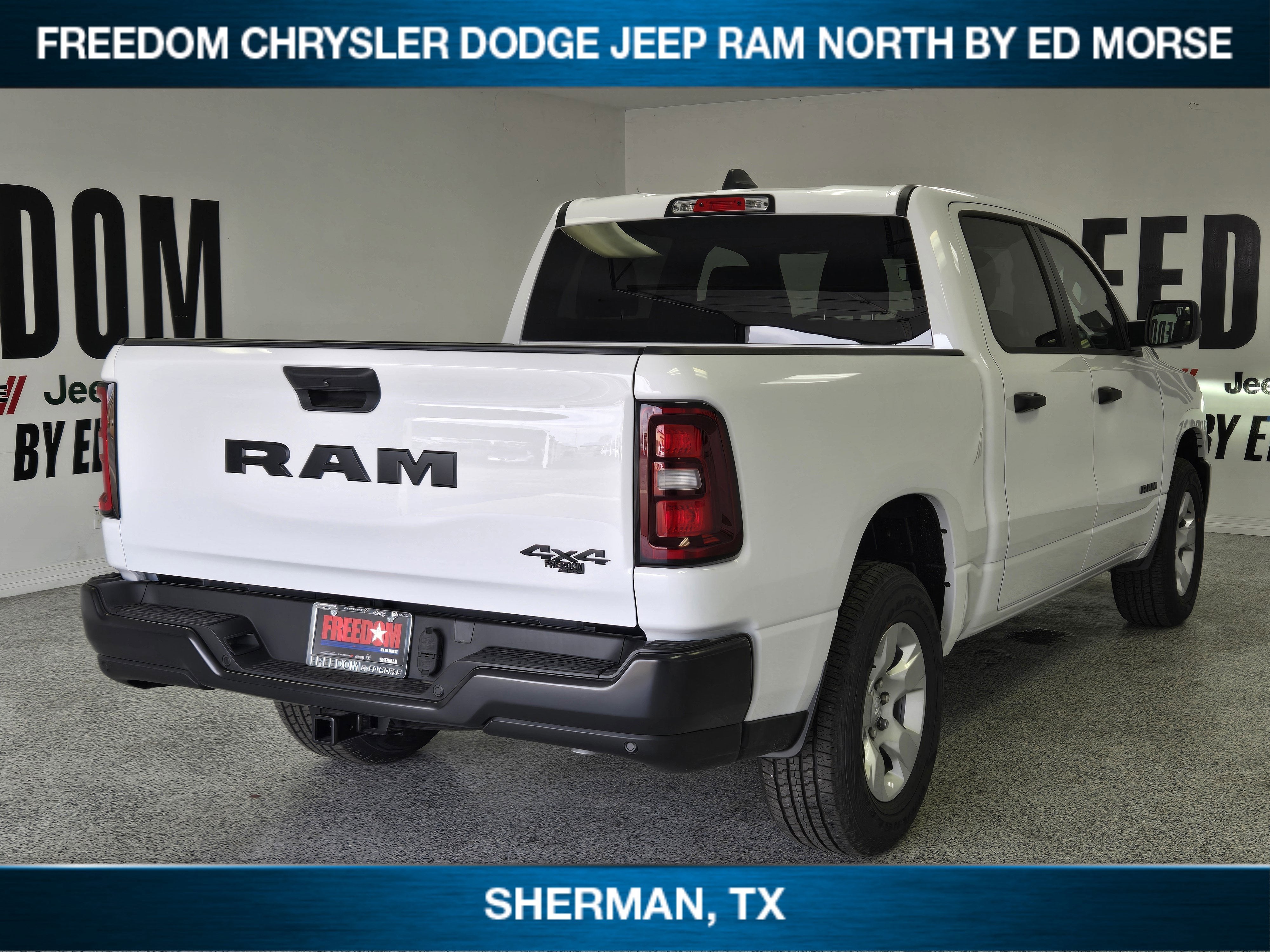 2026 RAM Ram 1500 RAM 1500 TRADESMAN CREW CAB 4X4 5'7' BOX