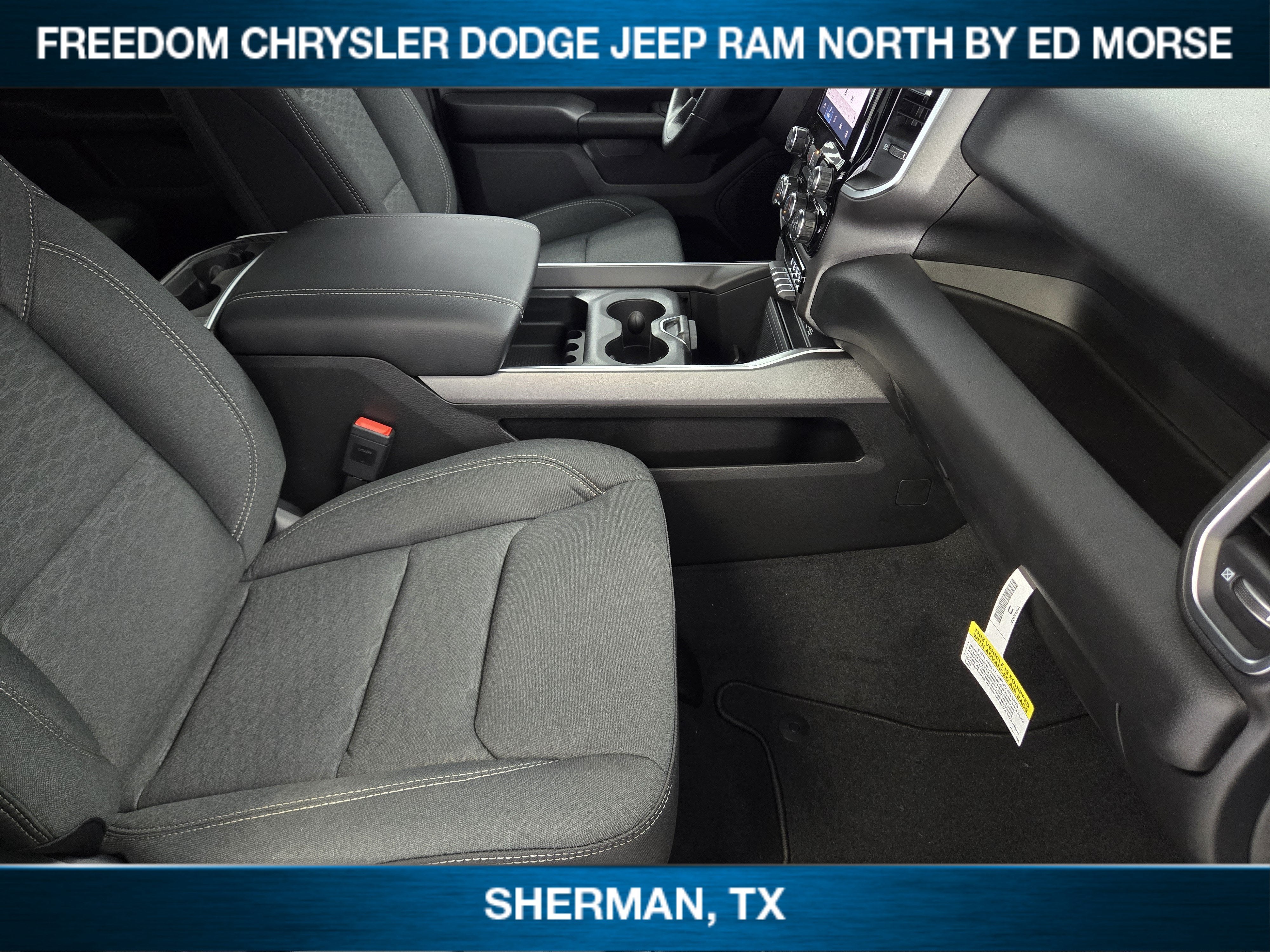 2026 RAM Ram 1500 RAM 1500 EXPRESS CREW CAB 4X4 5'7' BOX