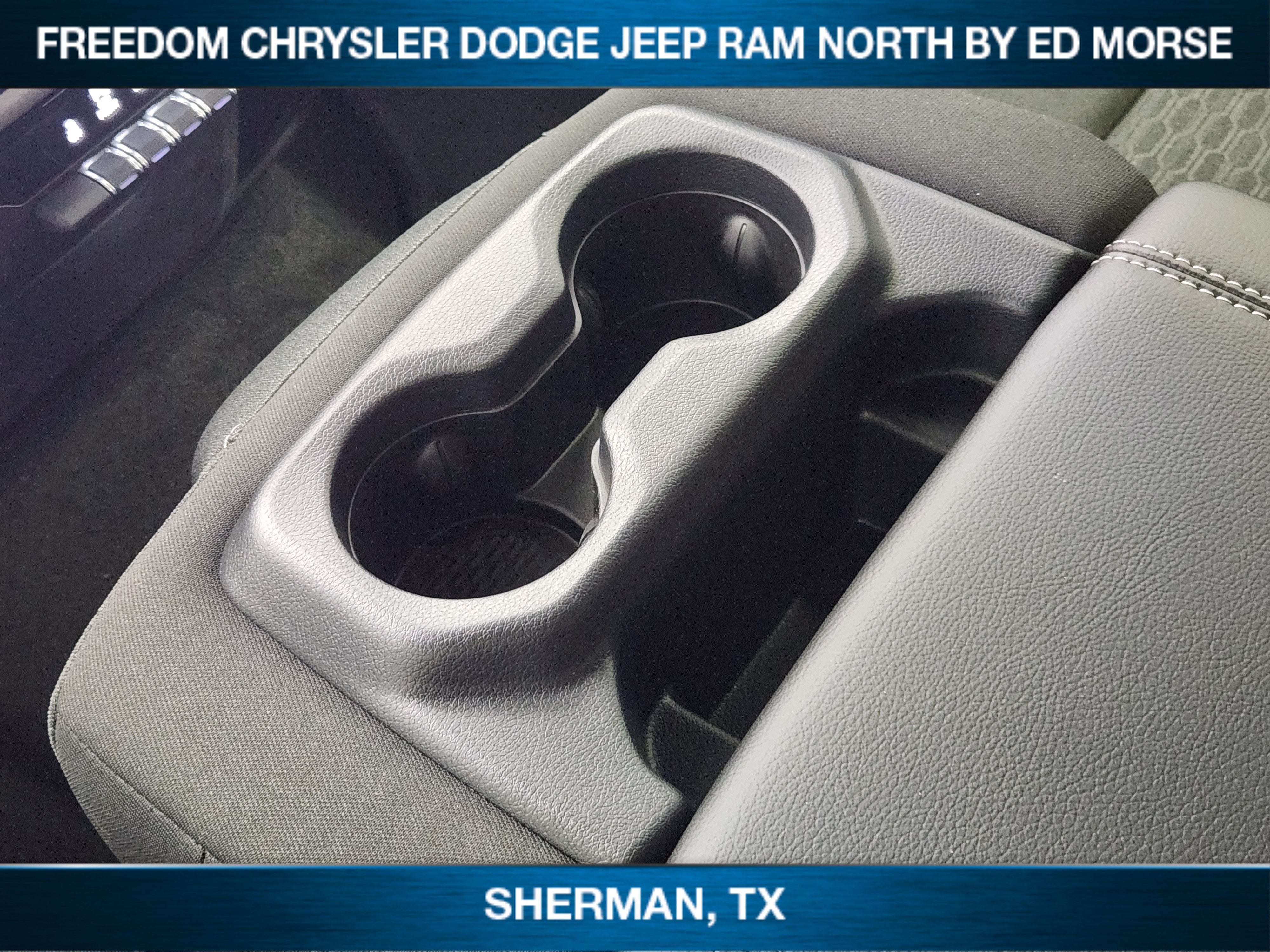 2026 RAM 1500 RAM 1500 EXPRESS QUAD CAB 4X2 6'4' BOX