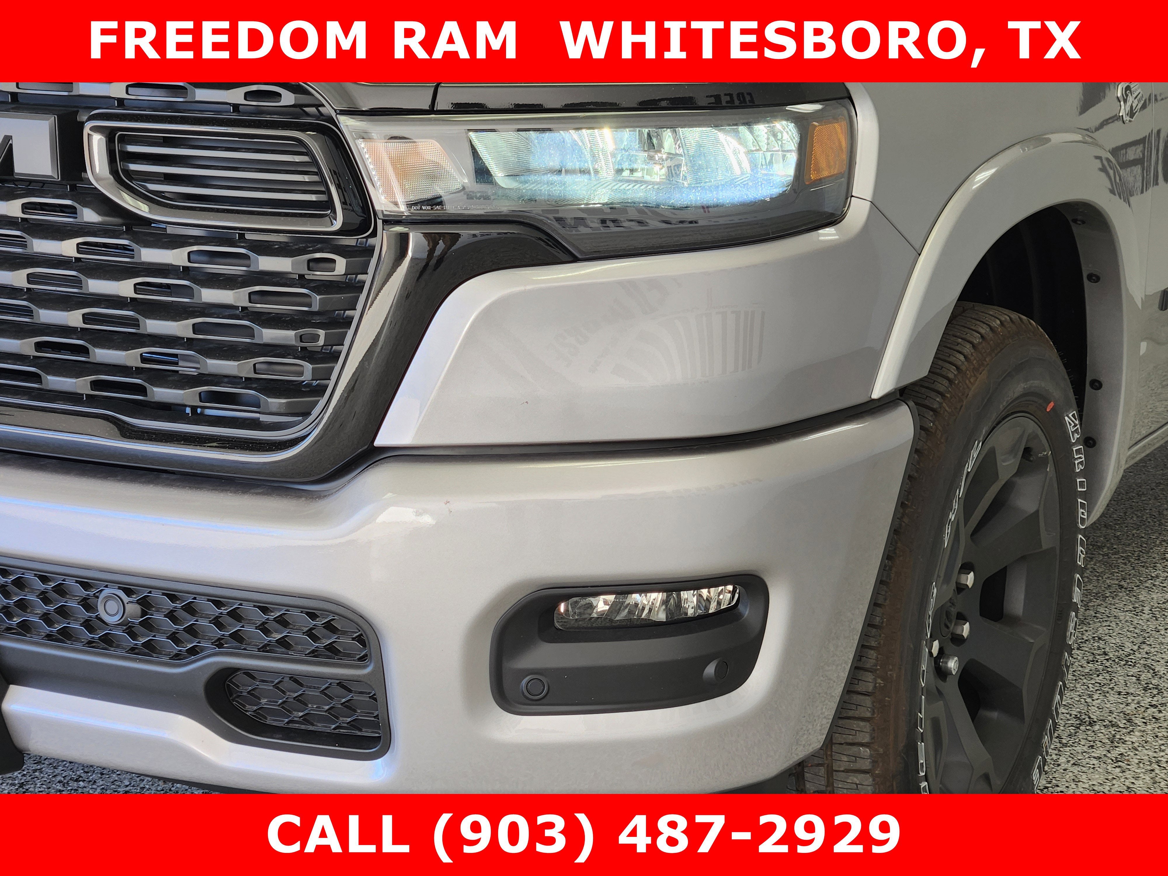 2026 RAM Ram 1500 RAM 1500 LONE STAR CREW CAB 4X4 5'7' BOX