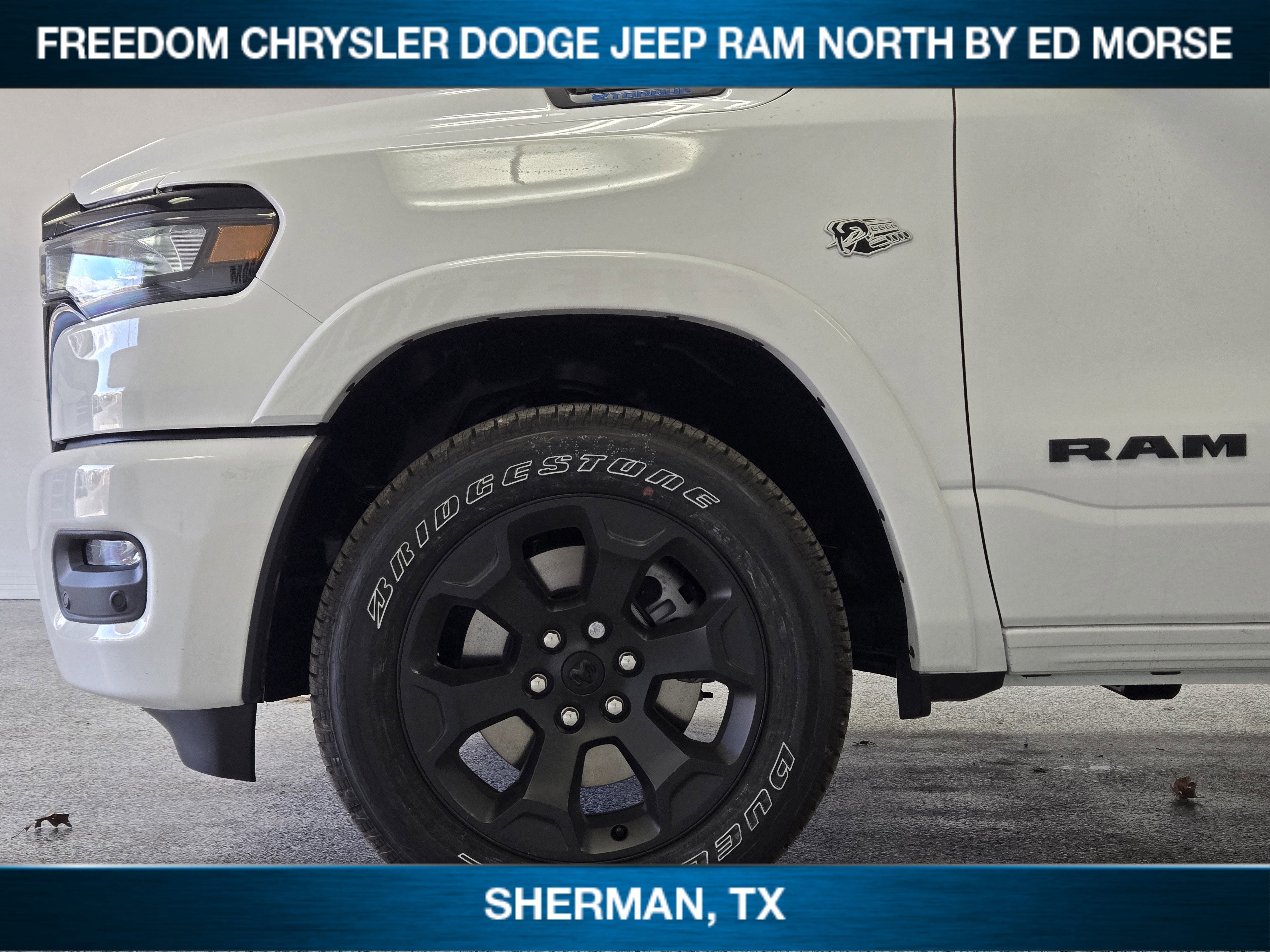 2026 RAM Ram 1500 RAM 1500 LONE STAR CREW CAB 4X4 5'7' BOX