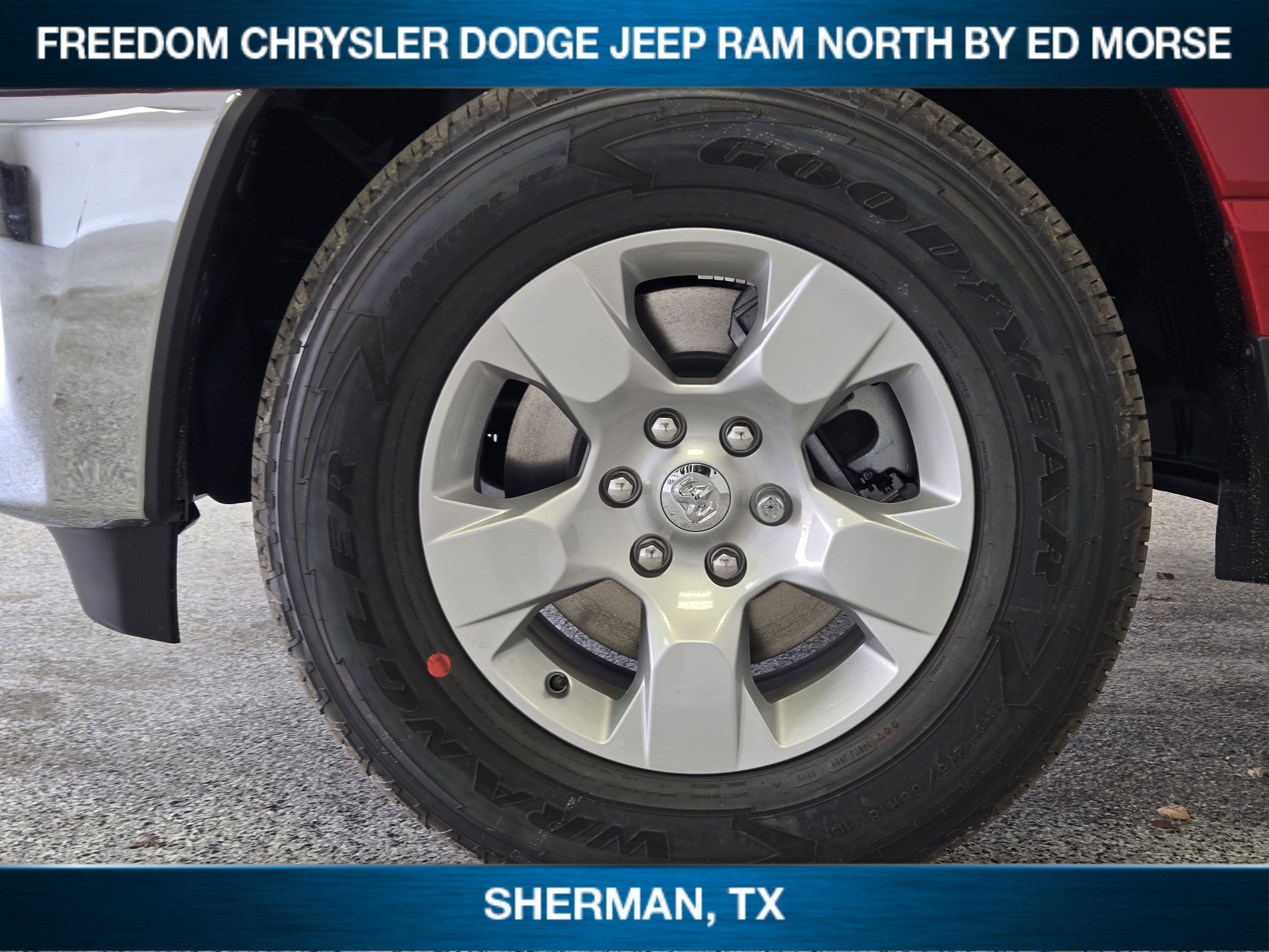 2026 RAM Ram 1500 RAM 1500 LONE STAR CREW CAB 4X4 5'7' BOX