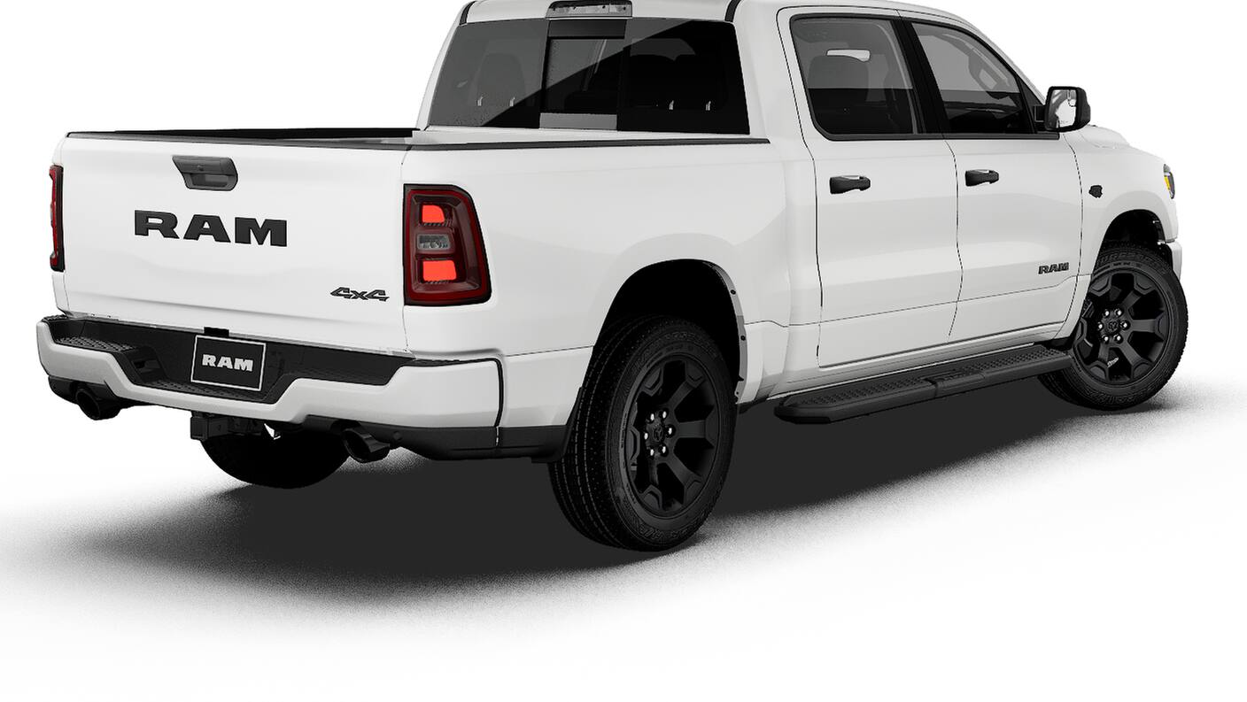 2027 RAM 1500 RAM 1500 EXPRESS CREW CAB 4X4 5'7' BOX