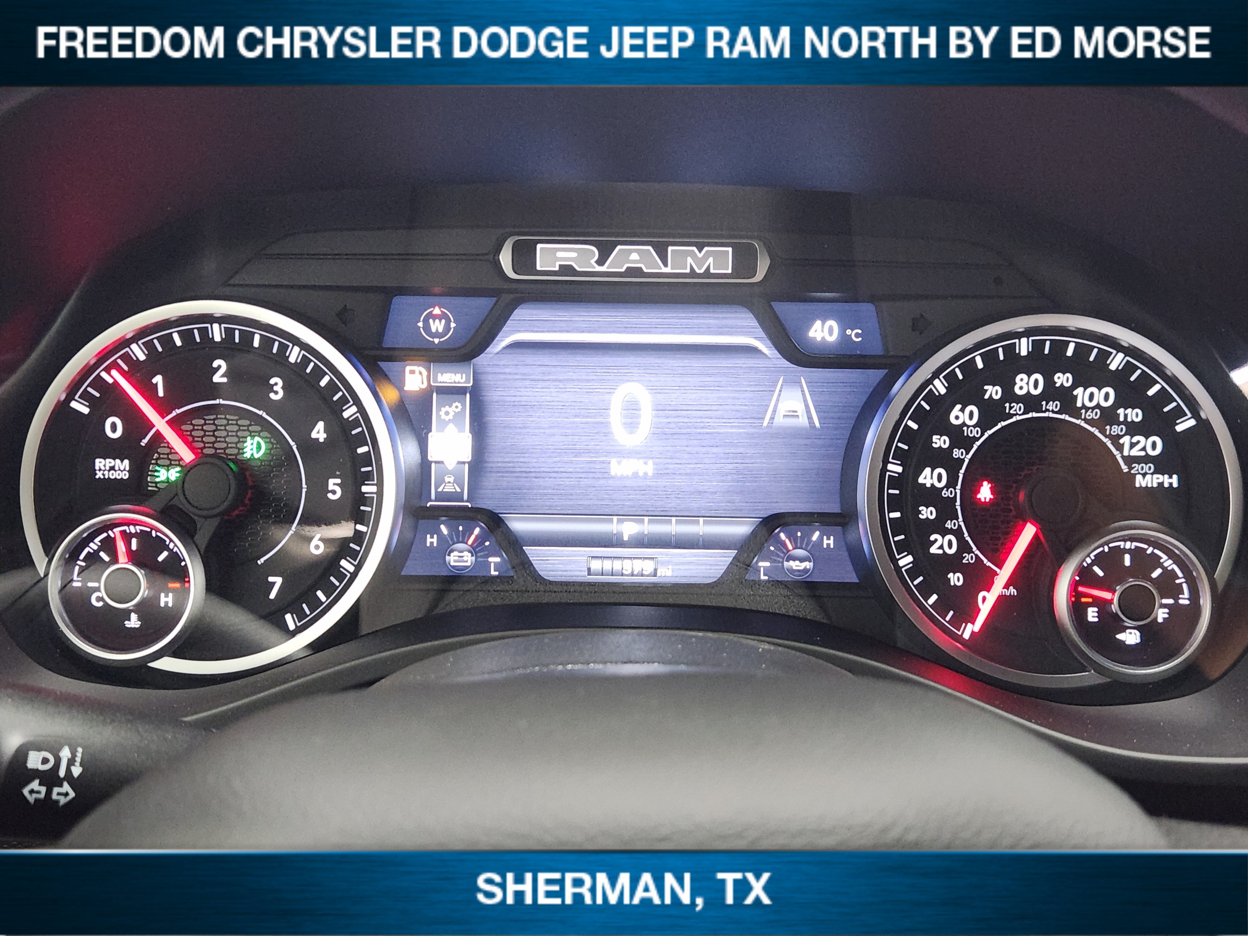 2026 RAM 1500 RAM 1500 EXPRESS CREW CAB 4X4 5'7' BOX
