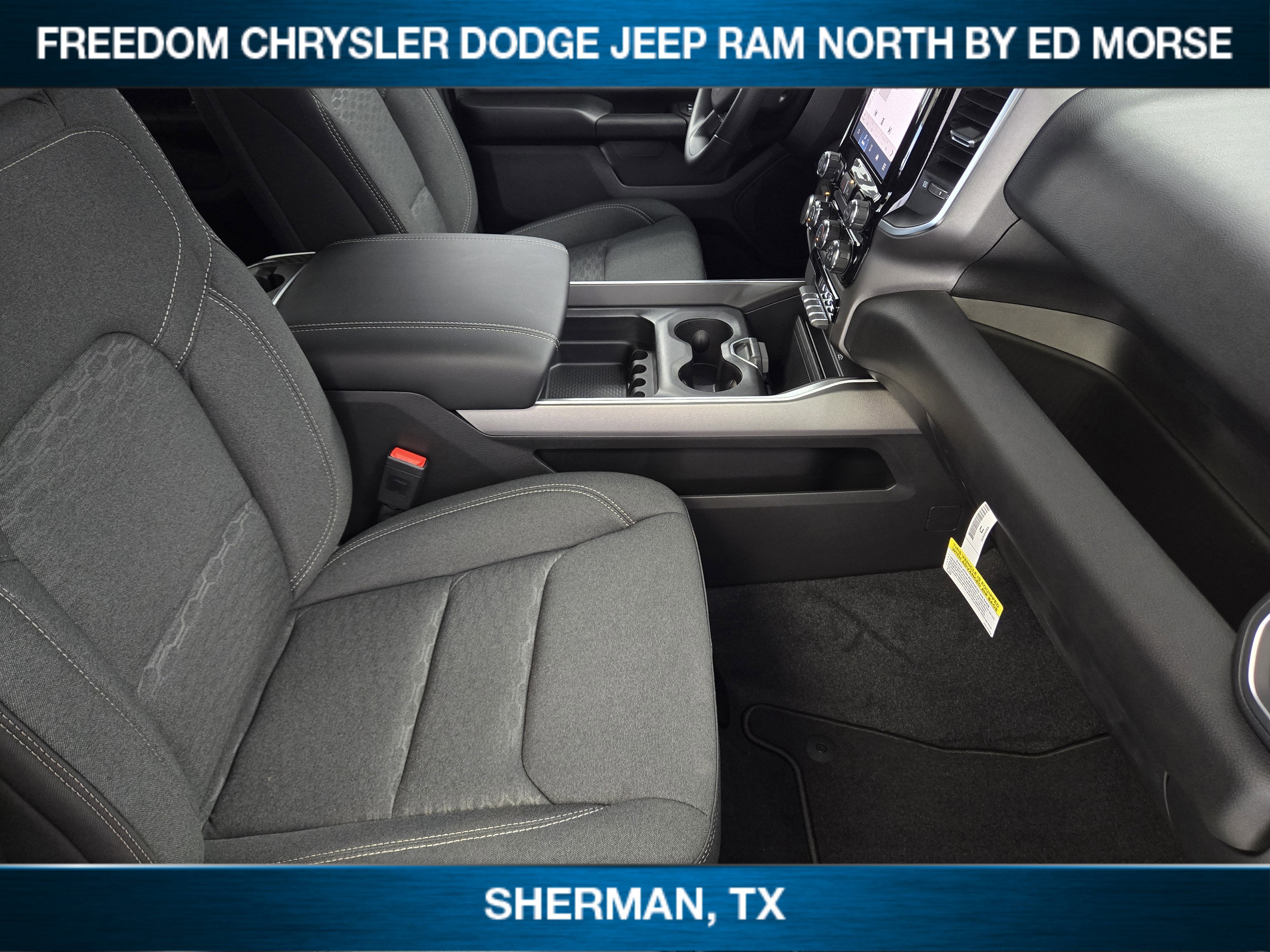 2026 RAM Ram 1500 RAM 1500 EXPRESS CREW CAB 4X4 5'7' BOX