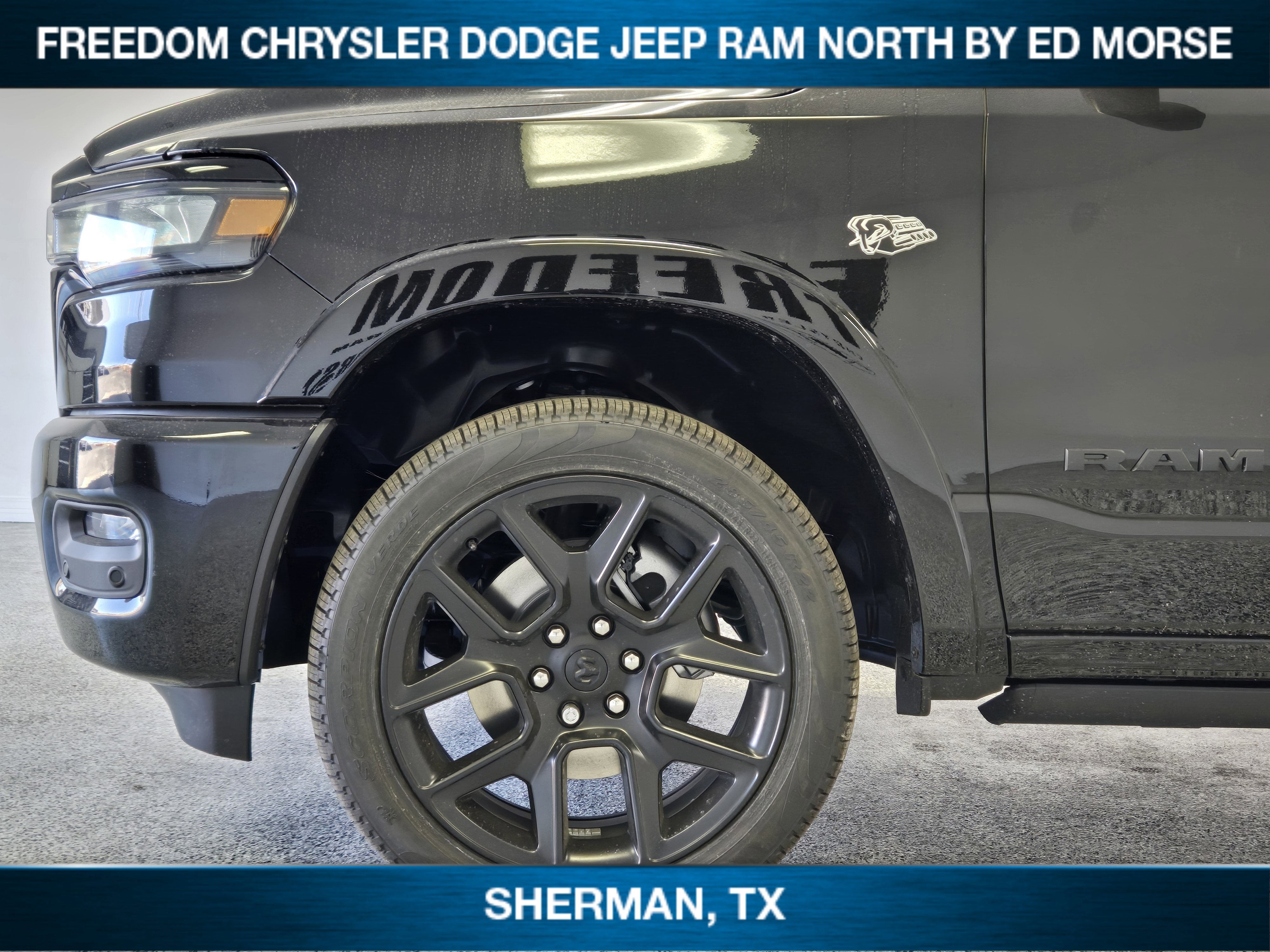 2026 RAM Ram 1500 RAM 1500 LARAMIE CREW CAB 4X4 5'7' BOX