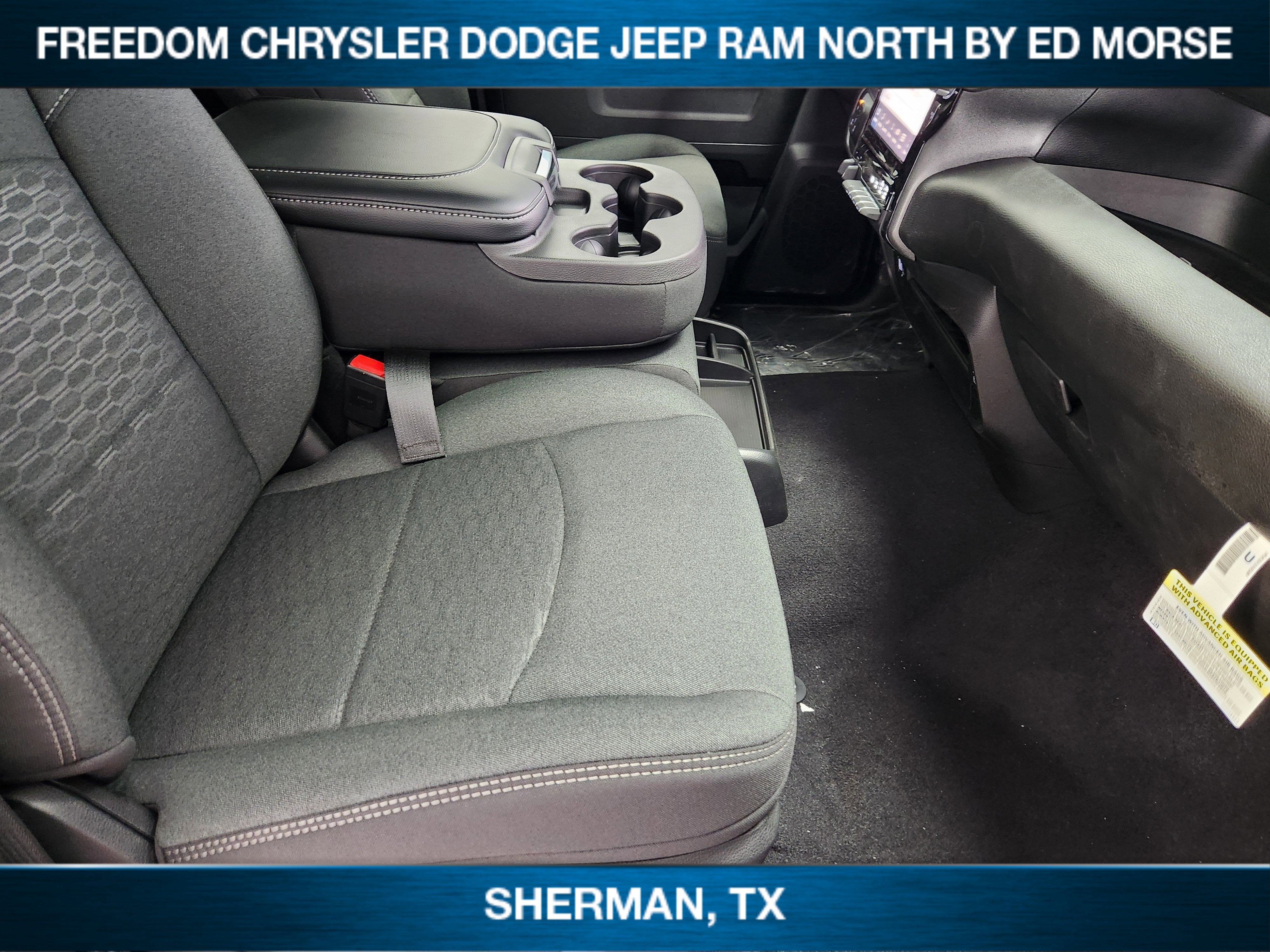 2026 RAM Ram 2500 RAM 2500 BLACK EXPRESS CREW CAB 4X4 6'4' BOX