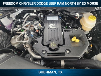 2026 RAM Ram 2500 RAM 2500 BLACK EXPRESS CREW CAB 4X4 6'4' BOX