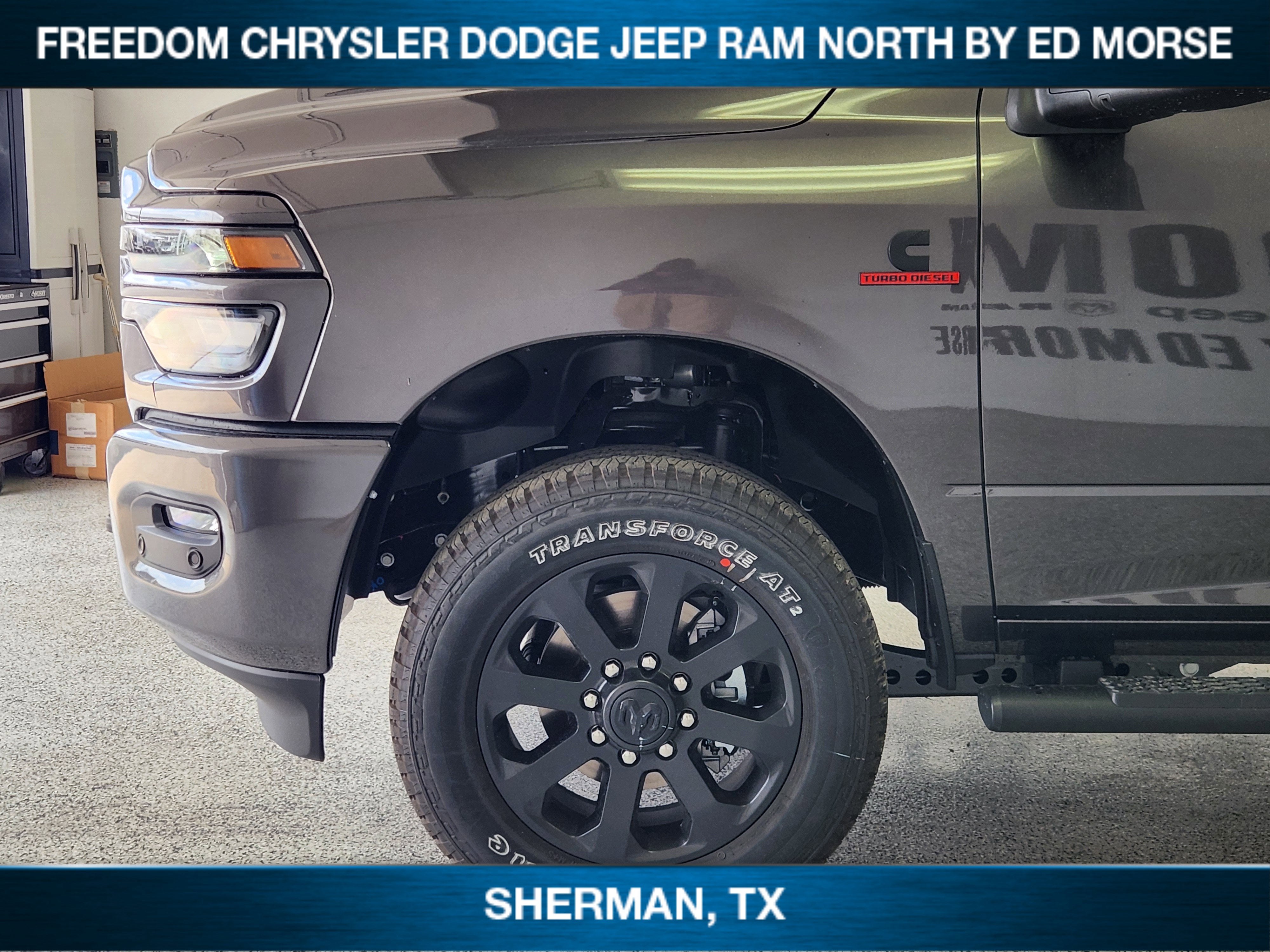 2026 RAM Ram 2500 RAM 2500 BLACK EXPRESS CREW CAB 4X4 6'4' BOX