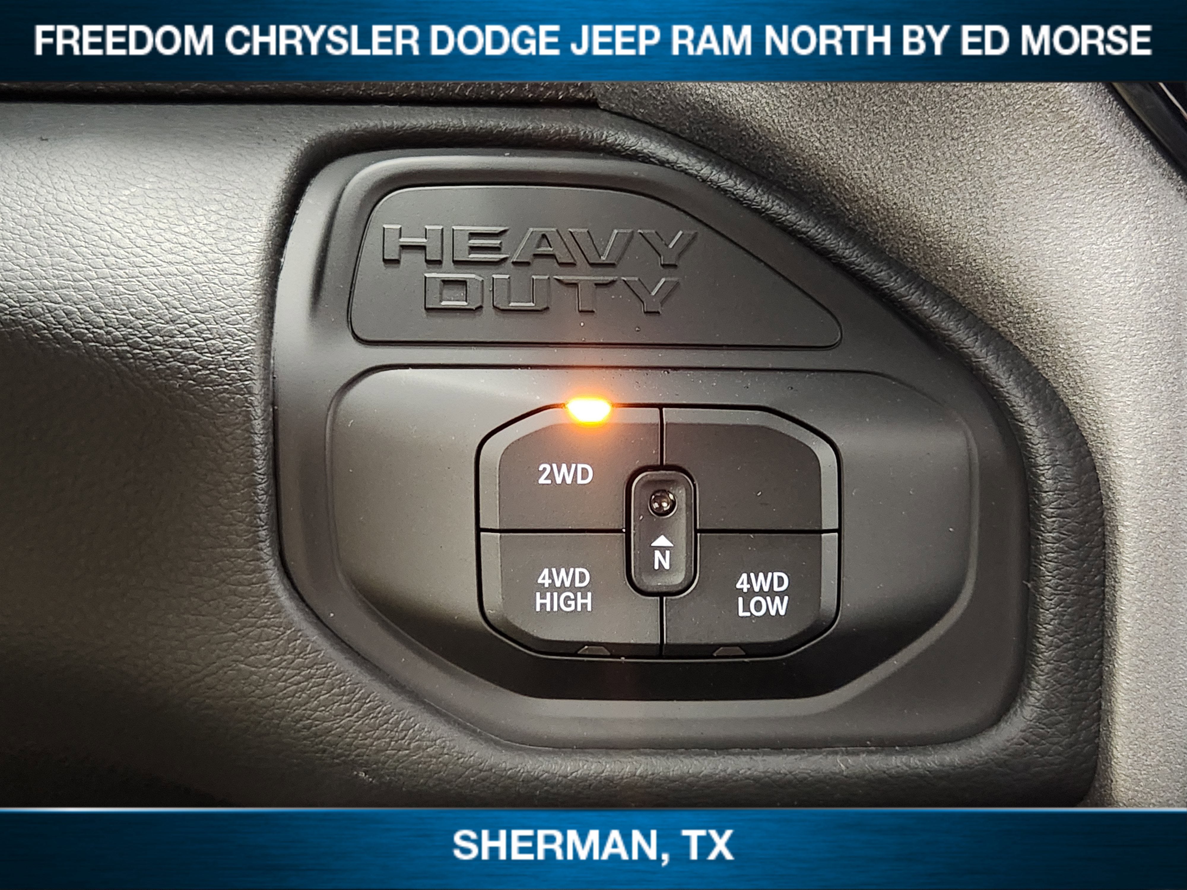 2026 RAM Ram 2500 RAM 2500 BLACK EXPRESS CREW CAB 4X4 6'4' BOX