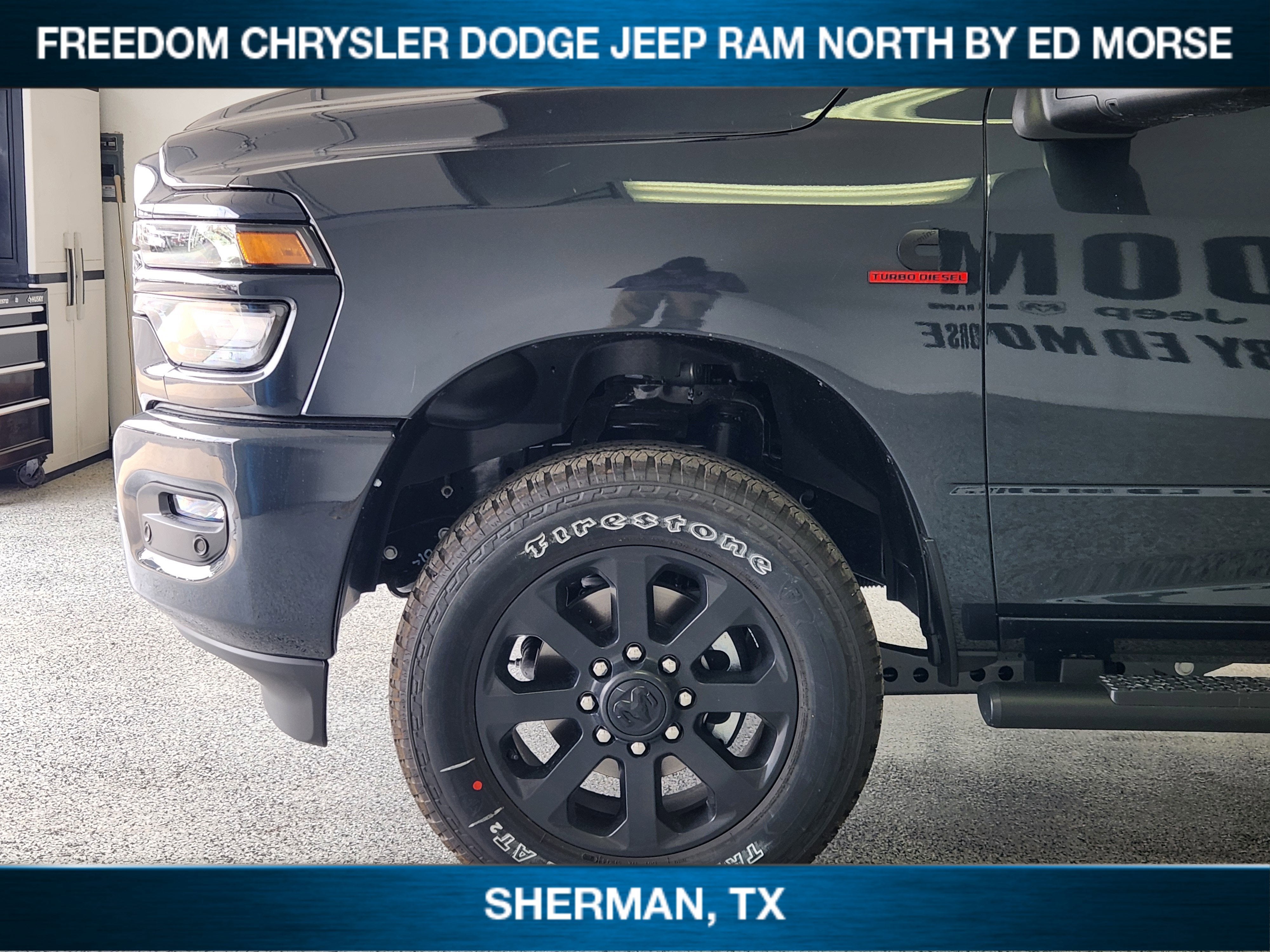 2026 RAM Ram 2500 RAM 2500 BLACK EXPRESS CREW CAB 4X4 6'4' BOX