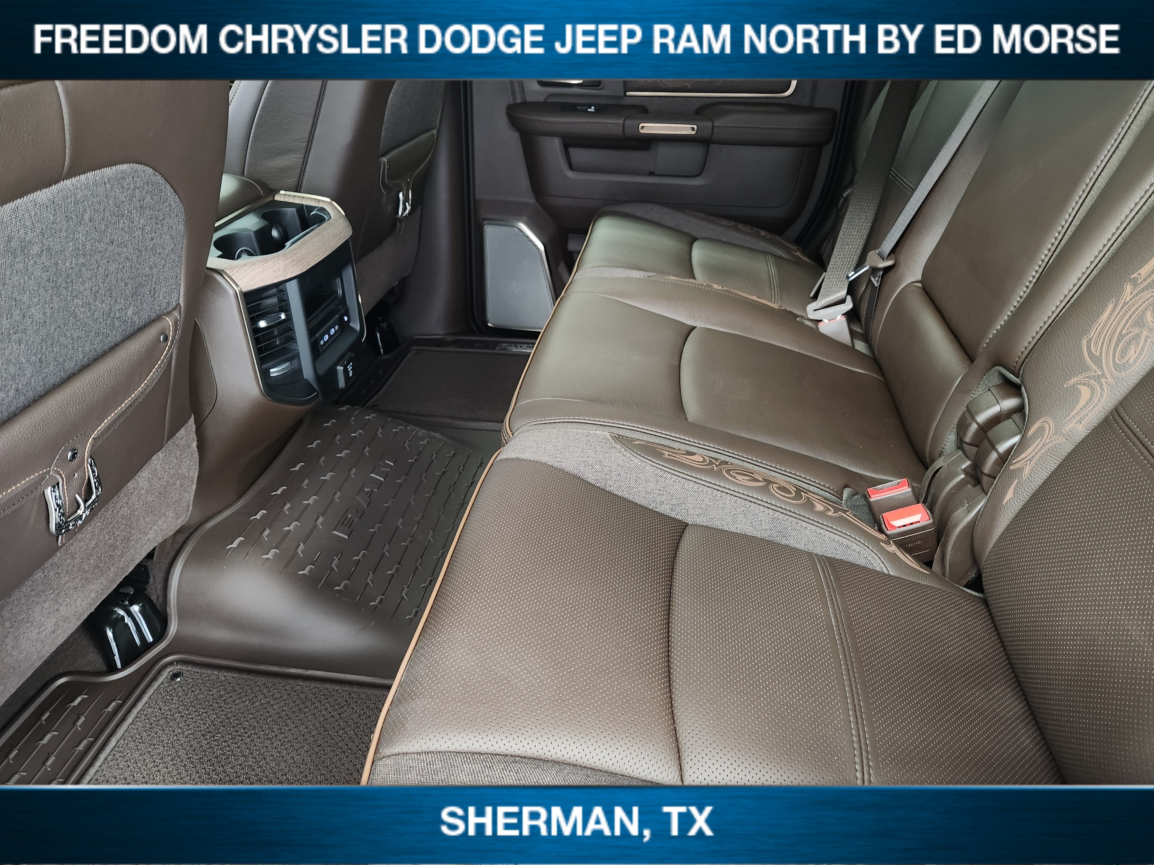 2027 RAM 2500 RAM 2500 LIMITED LONGHORN MEGA CAB 4X4 6'4' BOX