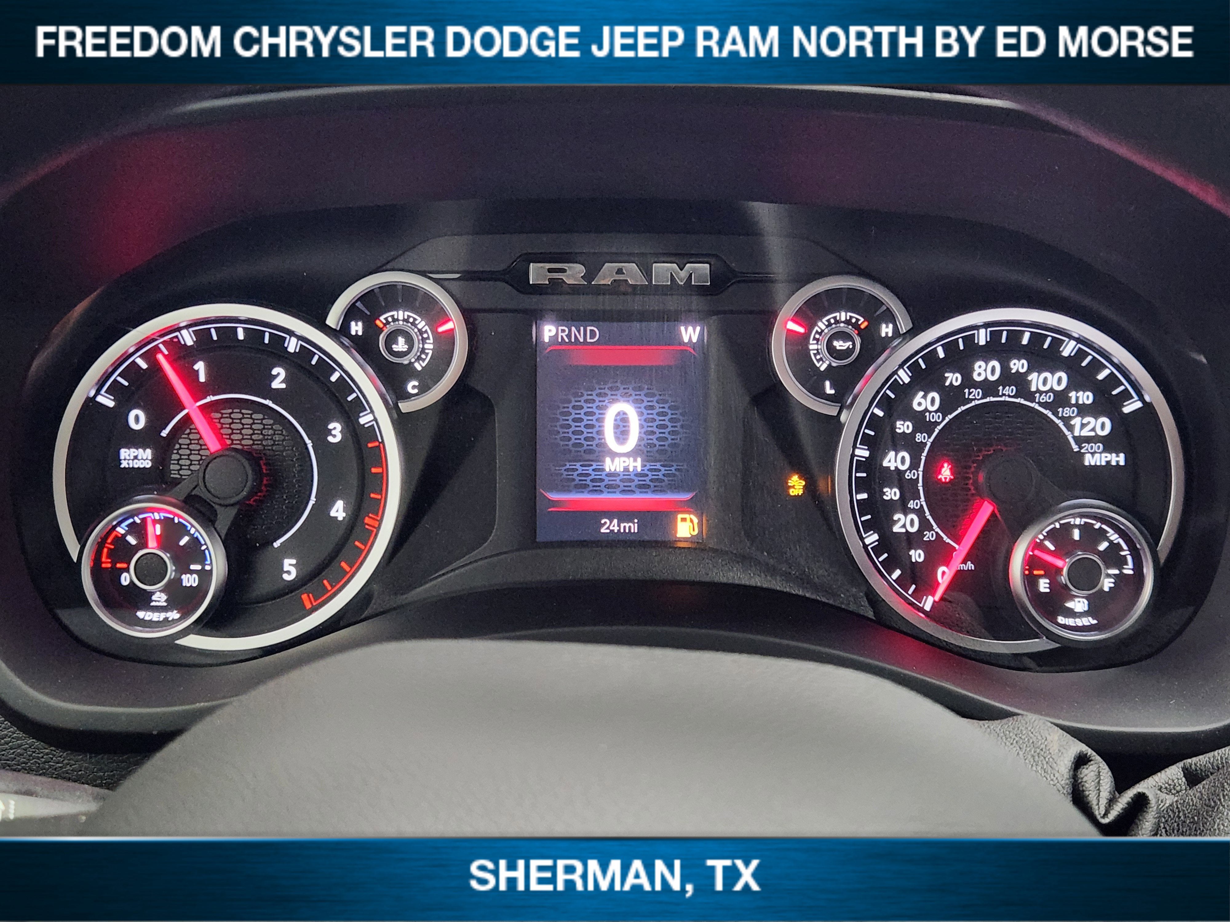 2026 RAM Ram 3500 RAM 3500 TRADESMAN CREW CAB 4X4 8' BOX