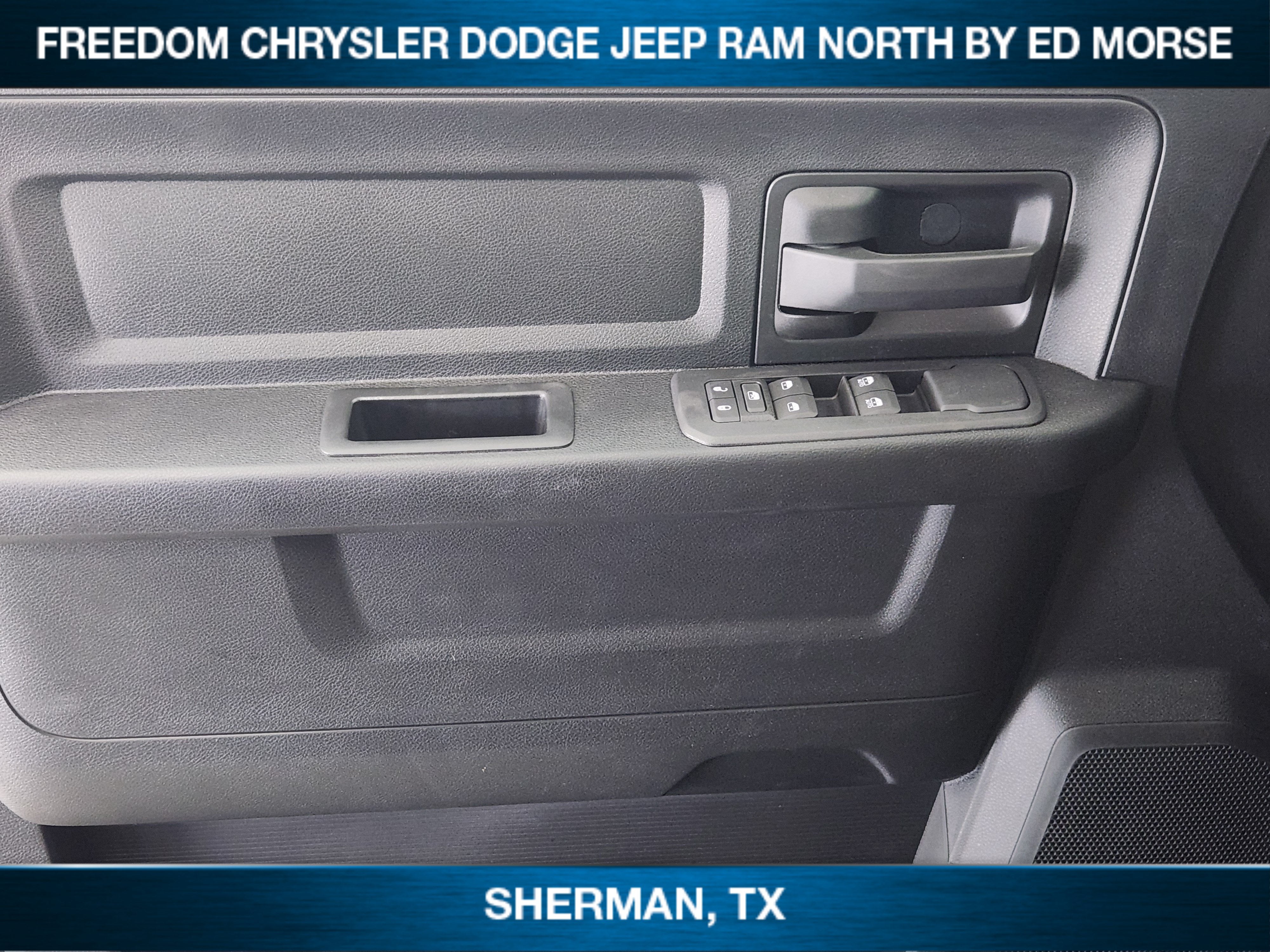 2026 RAM 3500 RAM 3500 TRADESMAN CREW CAB 4X4 8' BOX