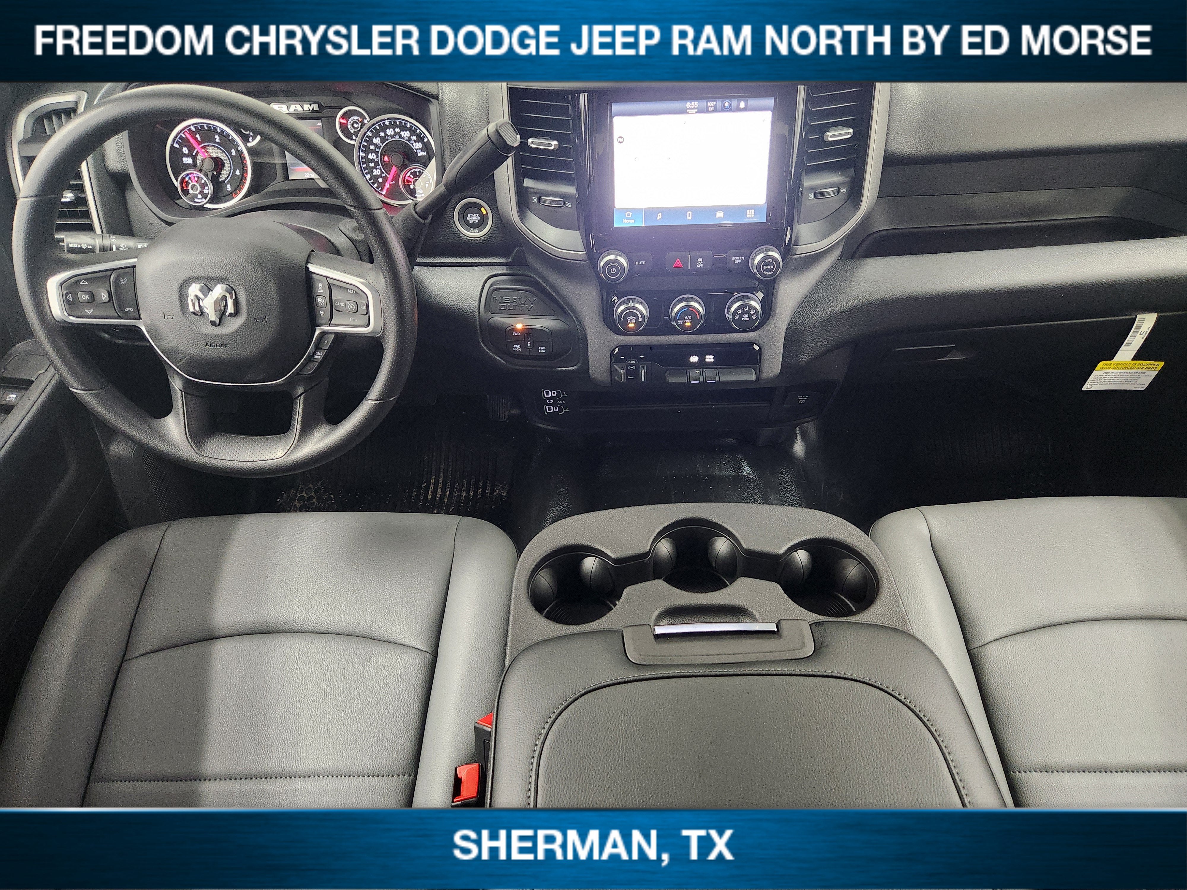 2026 RAM 3500 RAM 3500 TRADESMAN CREW CAB 4X4 8' BOX