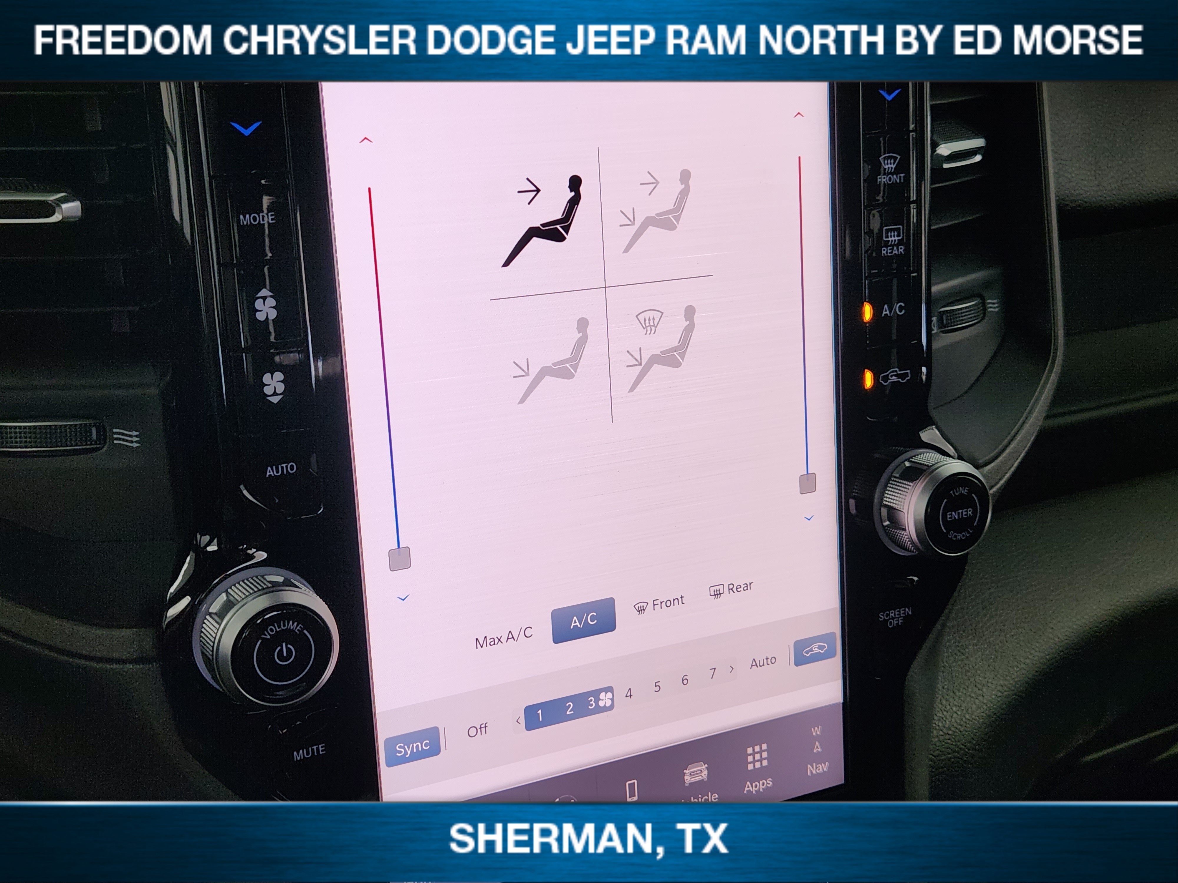 2026 RAM 3500 RAM 3500 TRADESMAN CREW CAB 4X4 8' BOX