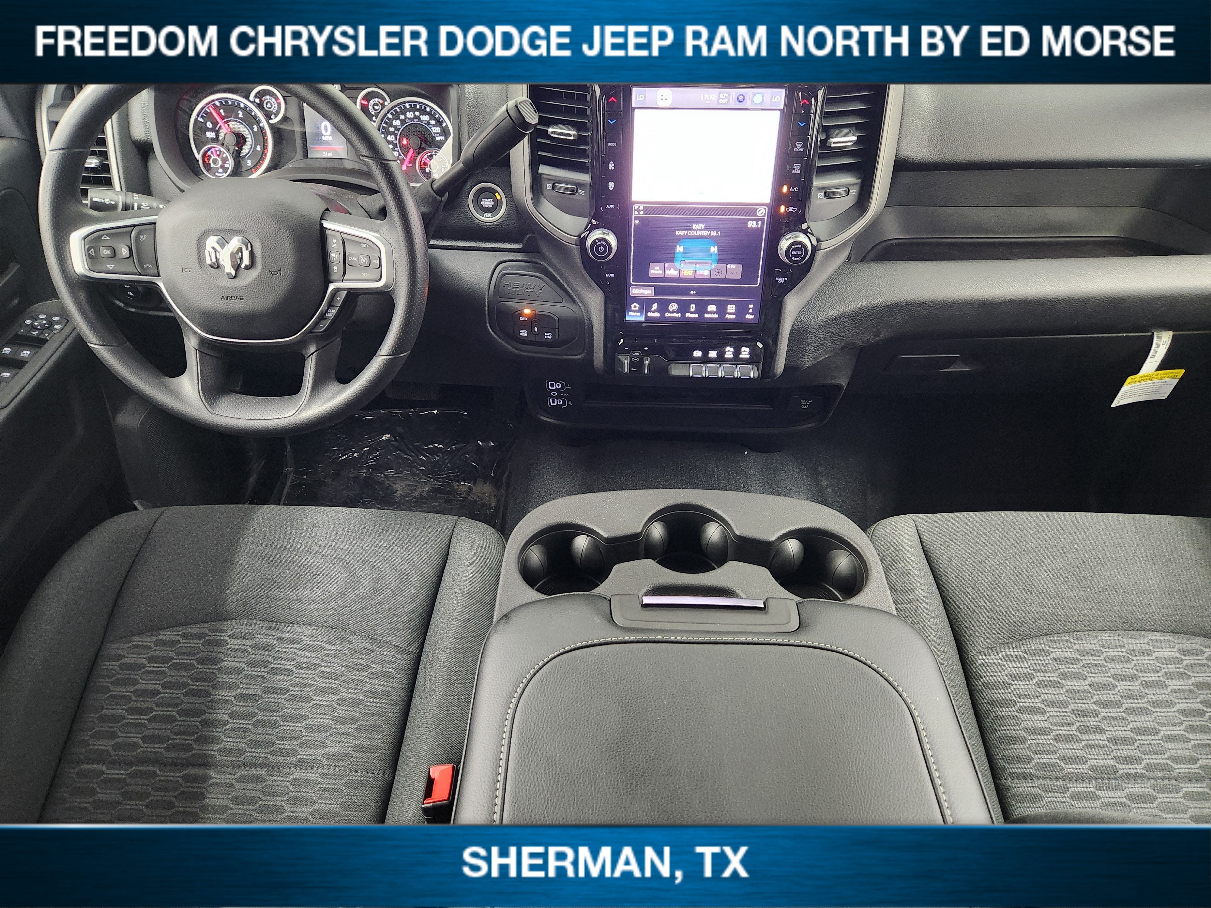 2026 RAM 3500 RAM 3500 TRADESMAN CREW CAB 4X4 8' BOX