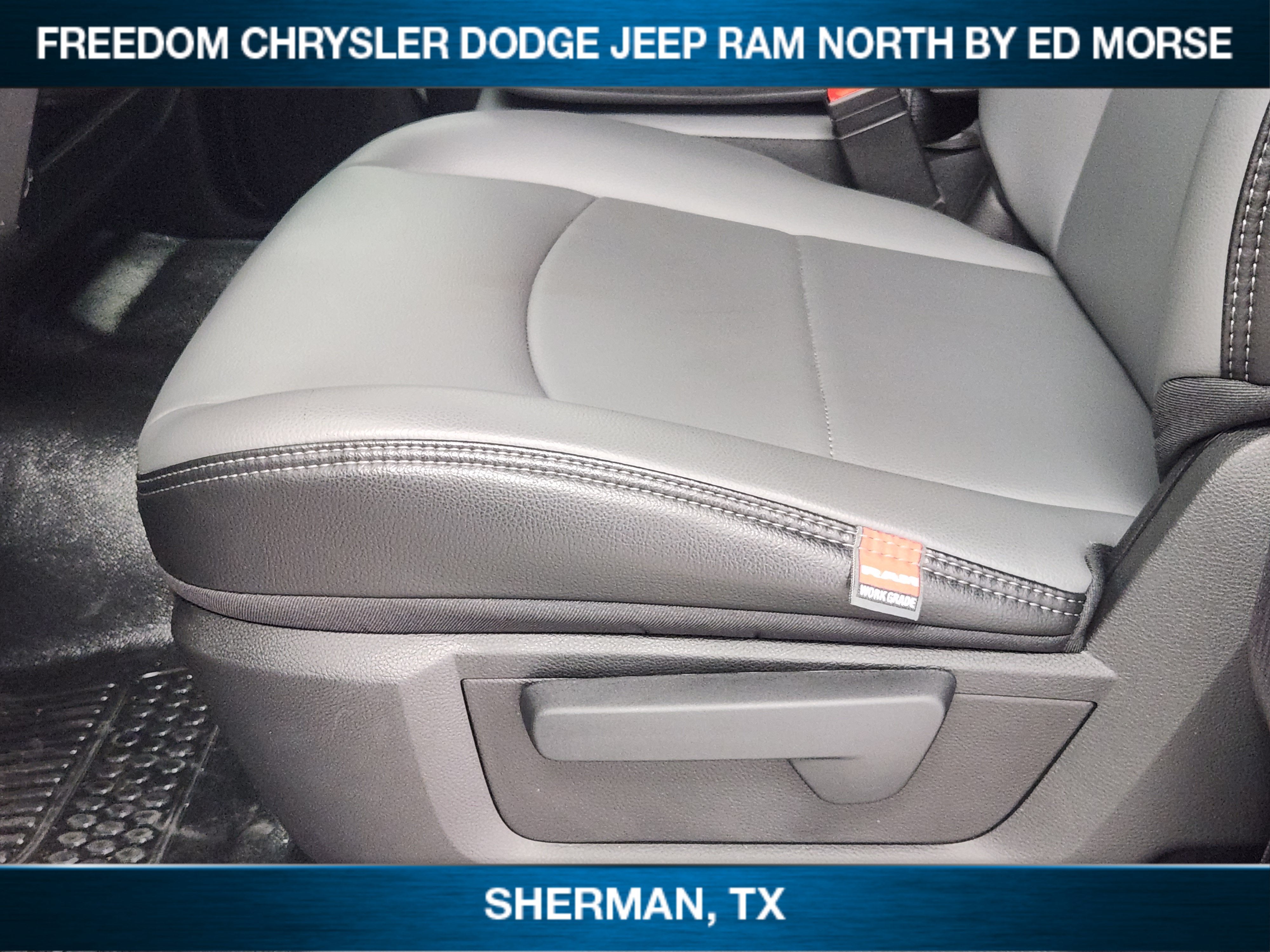 2026 RAM 3500 RAM 3500 TRADESMAN CREW CAB 4X4 8' BOX