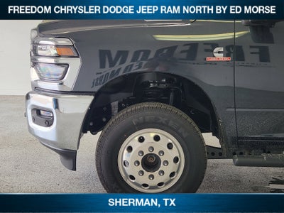 2026 RAM Ram 3500 RAM 3500 TRADESMAN CREW CAB 4X4 8' BOX