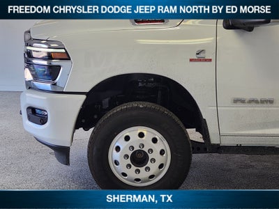 2027 RAM 3500 RAM 3500 LARAMIE CREW CAB 4X4 8' BOX