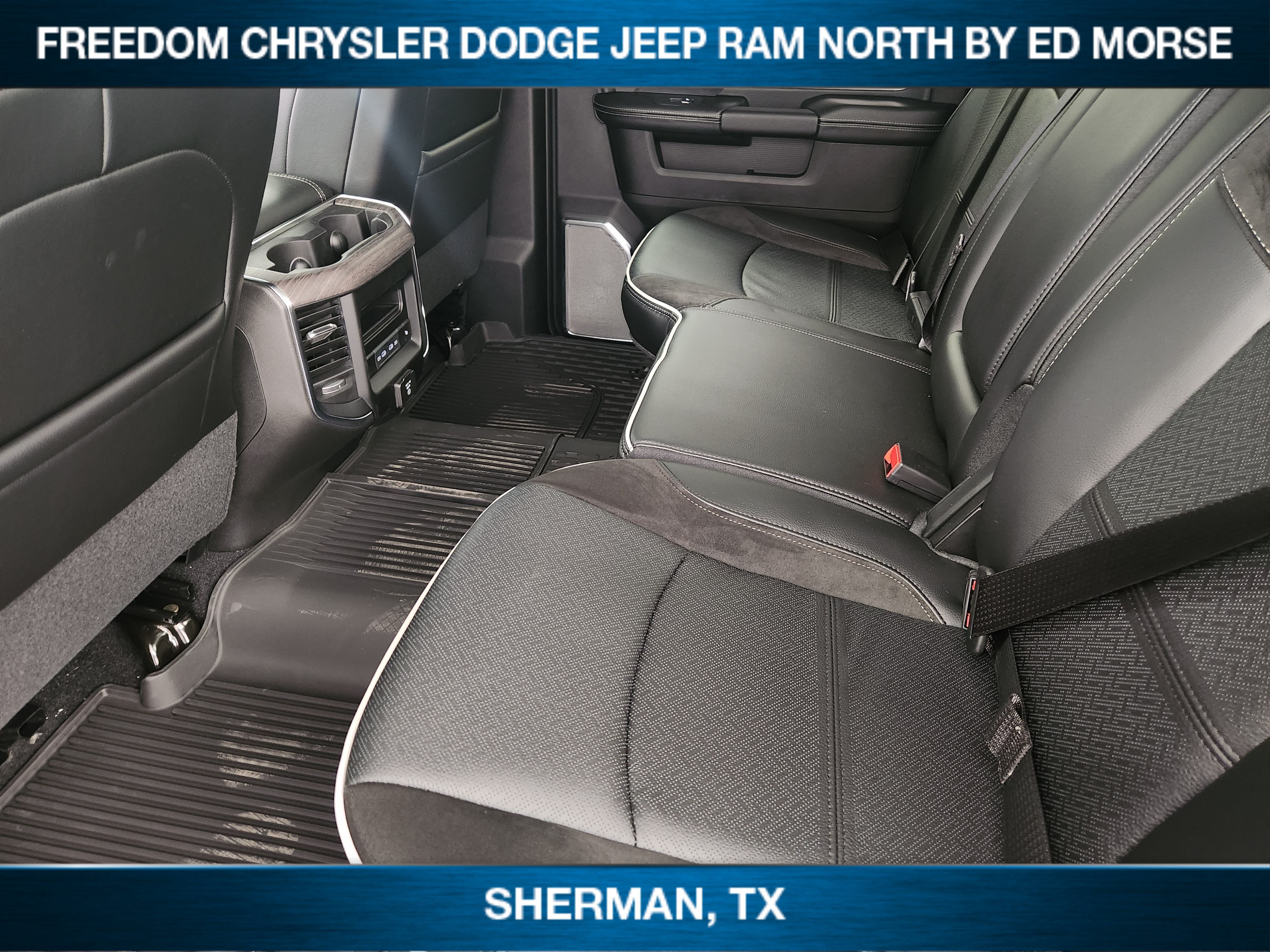 2026 RAM Ram 3500 RAM 3500 LARAMIE CREW CAB 4X4 8' BOX