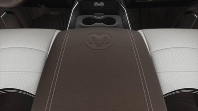 2025 RAM Ram 3500 RAM 3500 LARAMIE CREW CAB 4X4 8' BOX