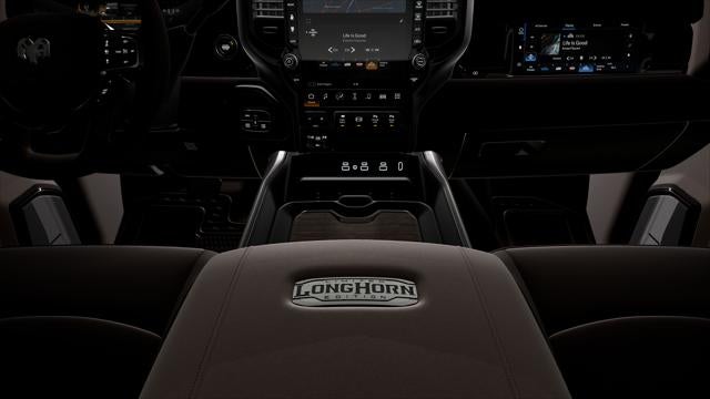 2027 RAM 3500 RAM 3500 LIMITED LONGHORN CREW CAB 4X4 8' BOX