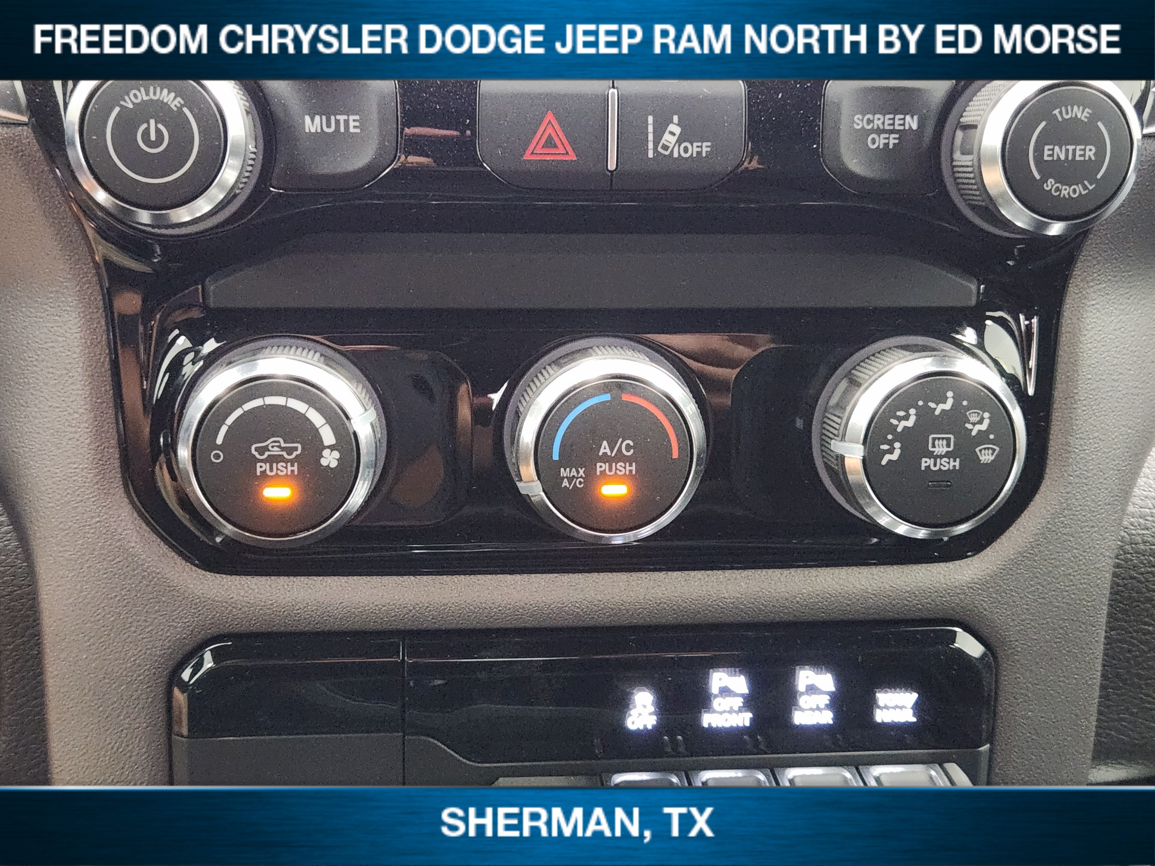 2026 RAM 1500 RAM 1500 EXPRESS CREW CAB 4X4 5'7' BOX