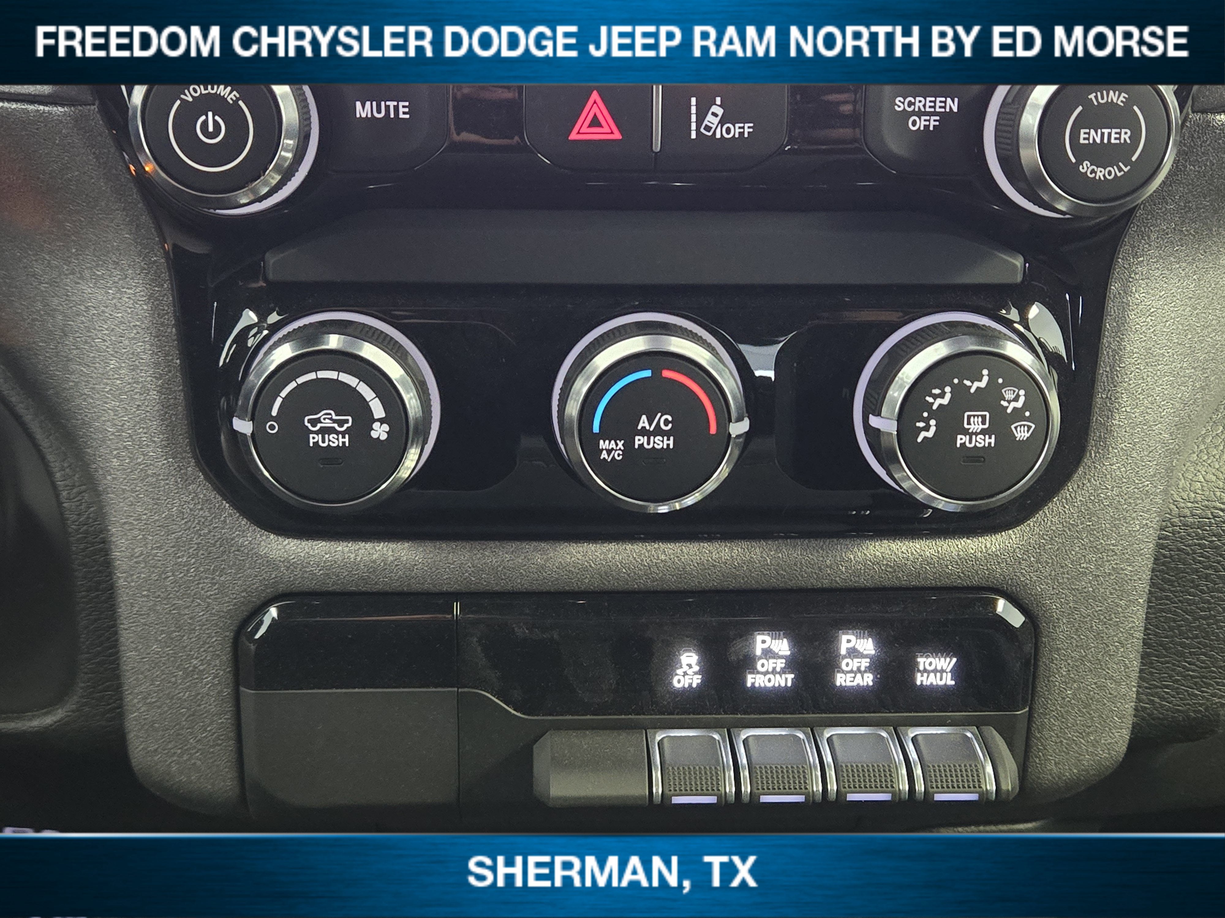 2026 RAM Ram 1500 RAM 1500 TRADESMAN CREW CAB 4X4 5'7' BOX