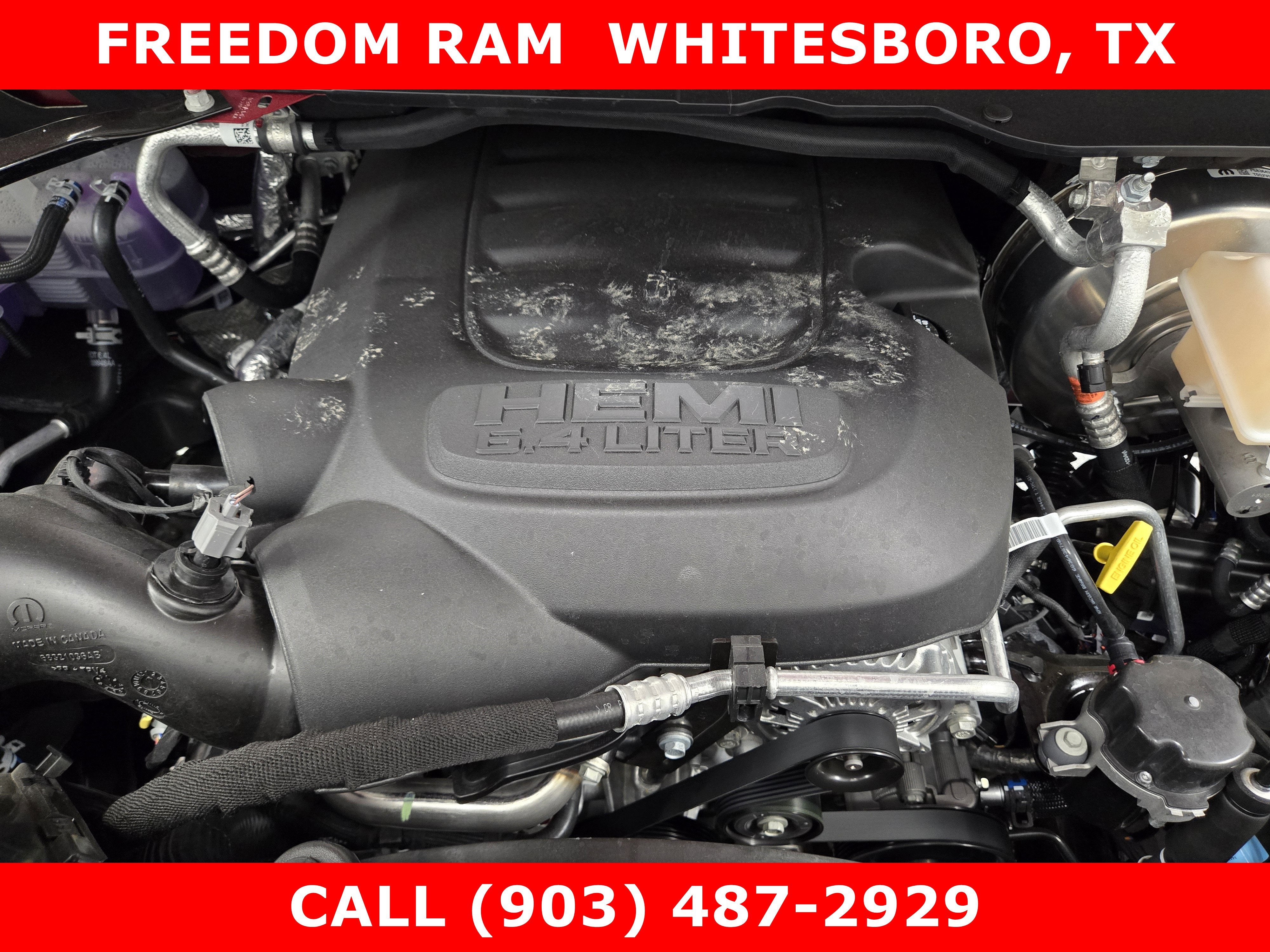 2026 RAM Ram 2500 RAM 2500 BLACK EXPRESS CREW CAB 4X4 6'4' BOX