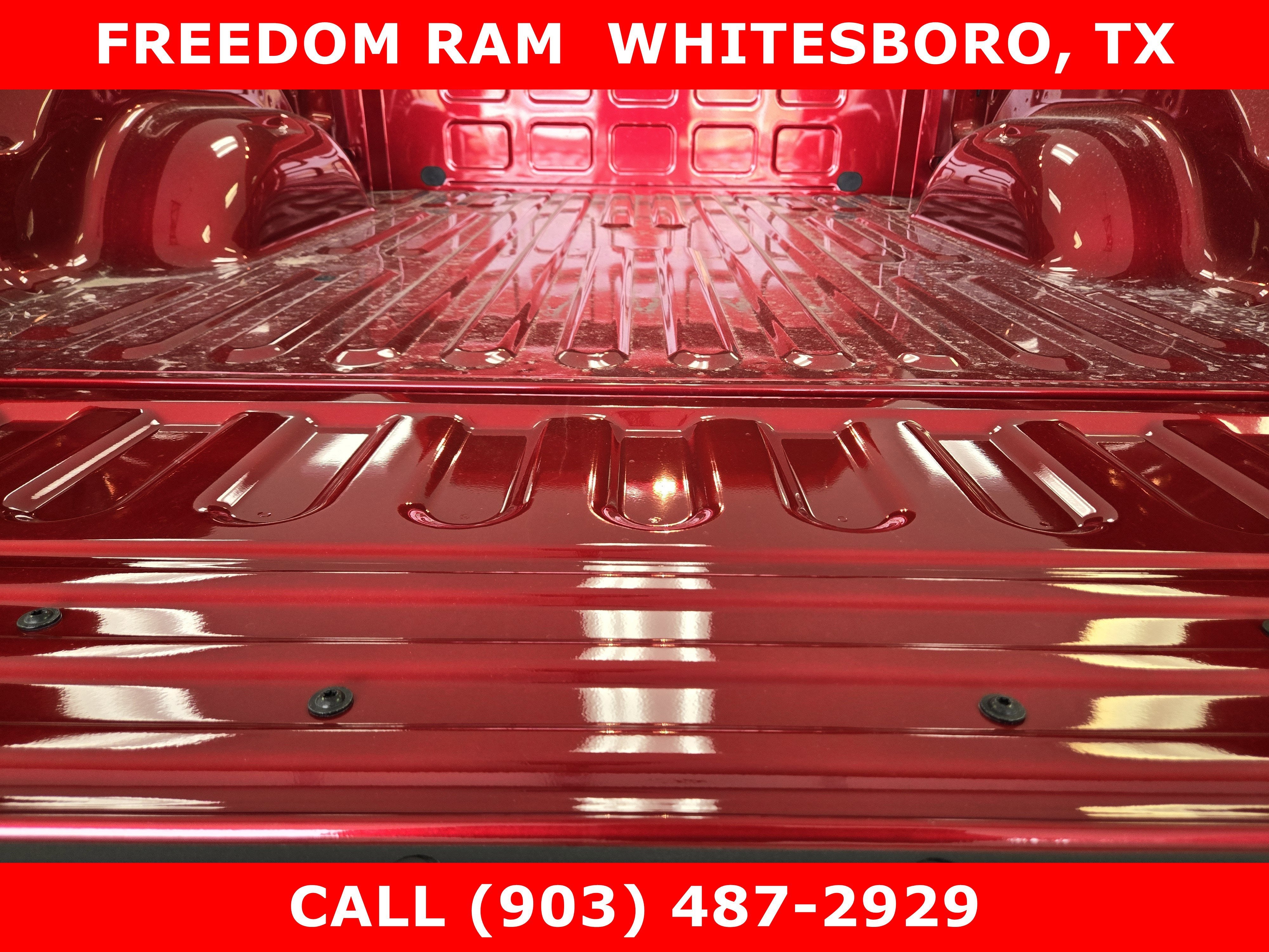 2026 RAM Ram 2500 RAM 2500 BLACK EXPRESS CREW CAB 4X4 6'4' BOX