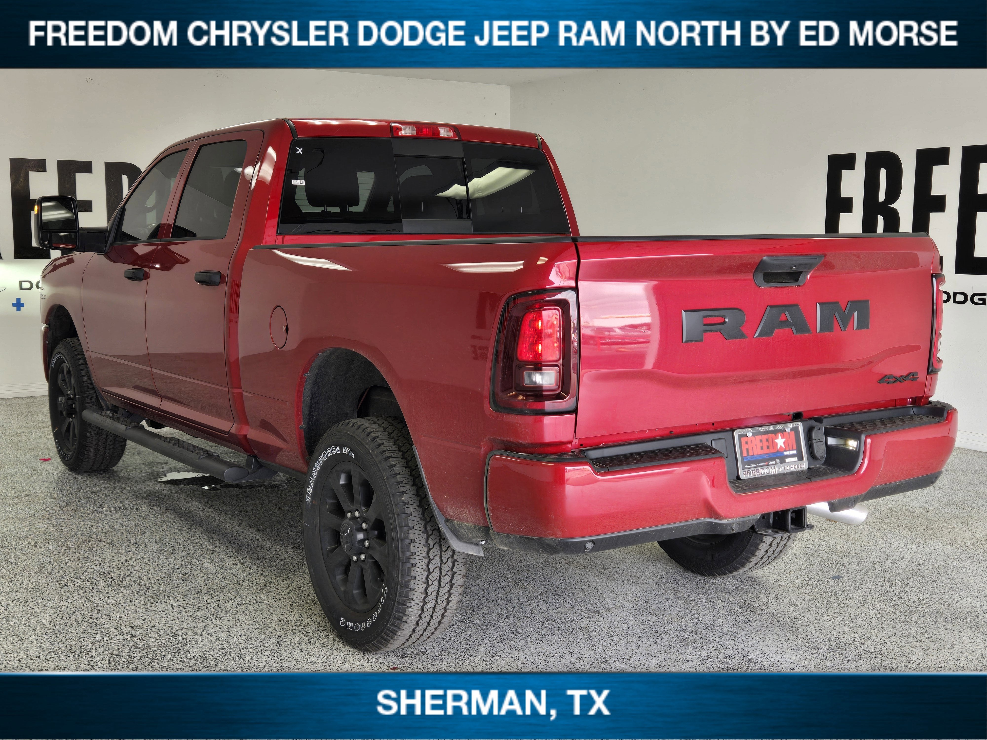 2026 RAM Ram 2500 RAM 2500 BLACK EXPRESS CREW CAB 4X4 6'4' BOX