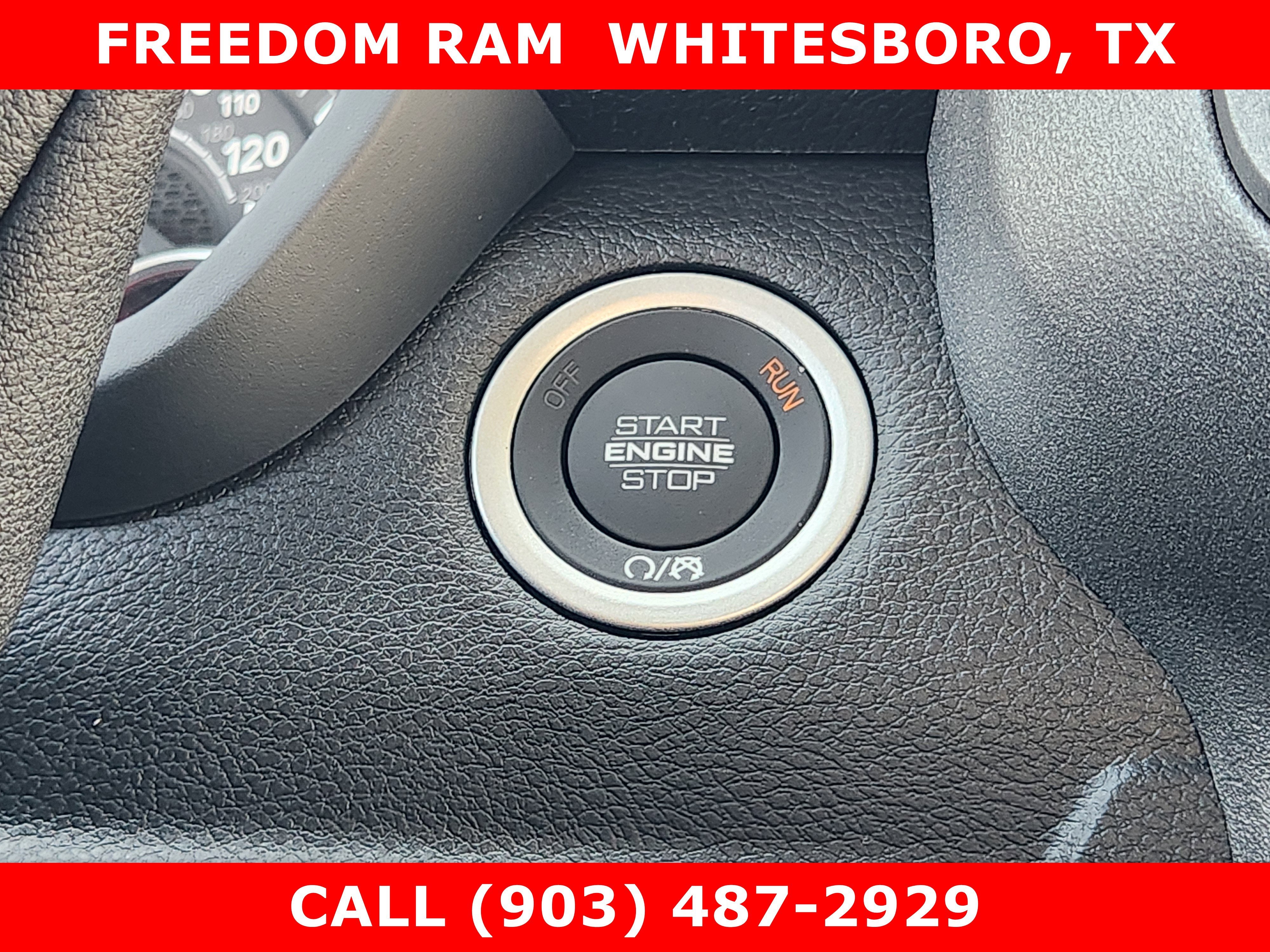 2026 RAM Ram 5500 Chassis Cab RAM 5500 TRADESMAN CHASSIS CREW CAB 4X4 84' CA