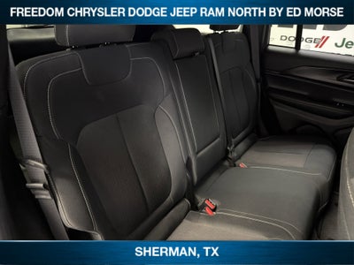 2025 Jeep Grand Cherokee Laredo X