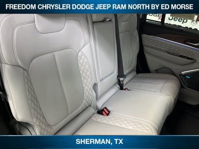 2023 Jeep Grand Cherokee Summit