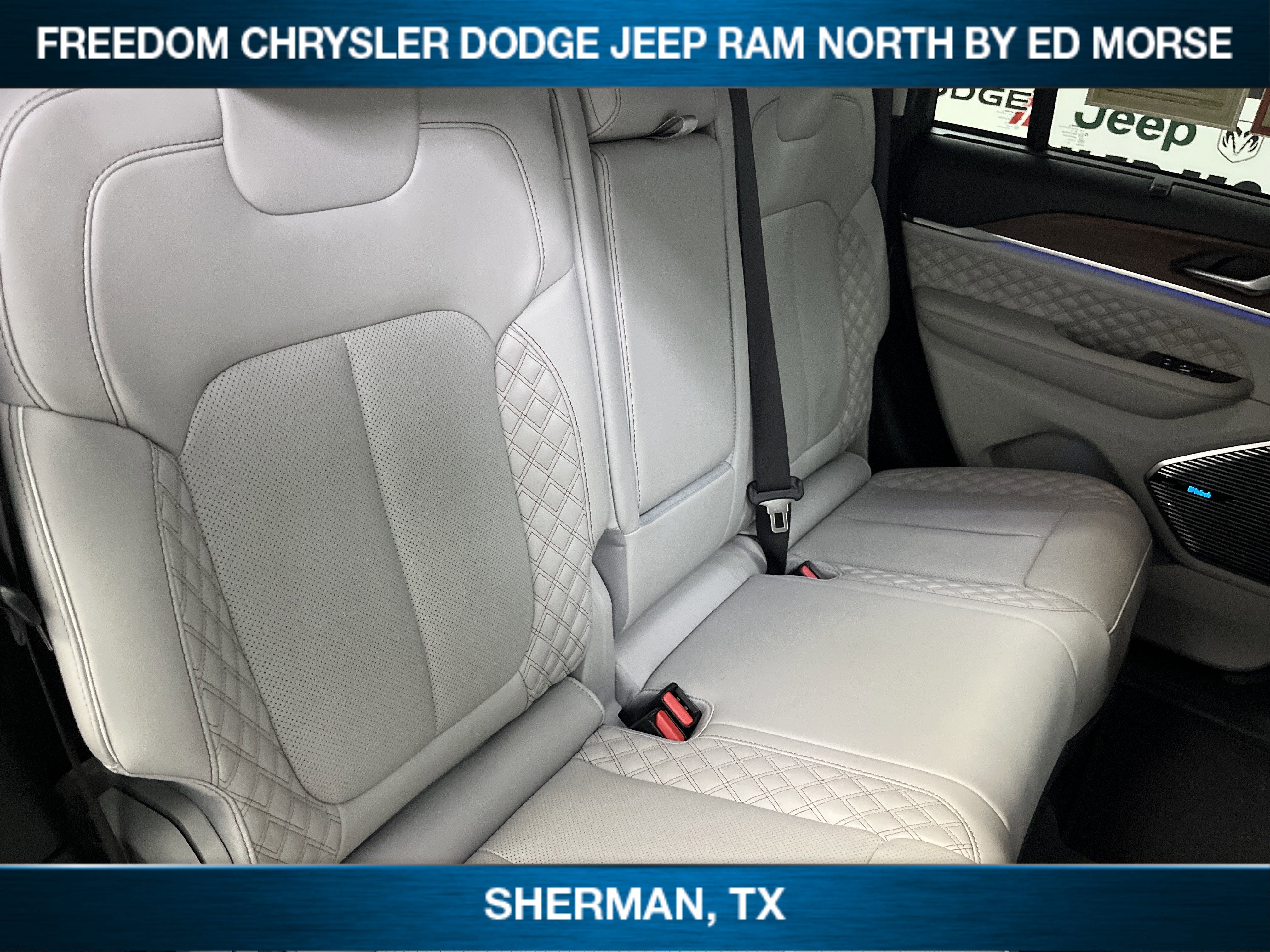 2023 Jeep Grand Cherokee Summit