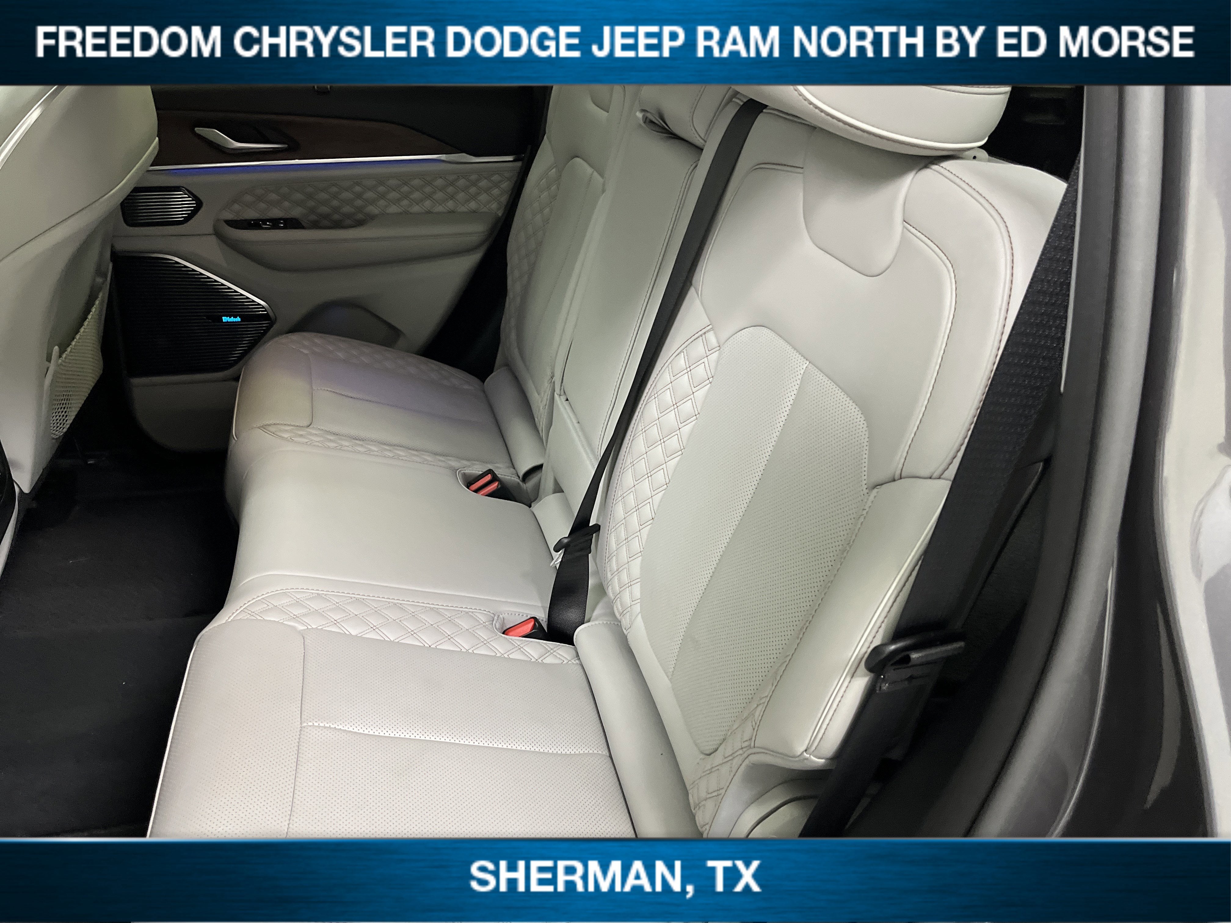 2023 Jeep Grand Cherokee Summit