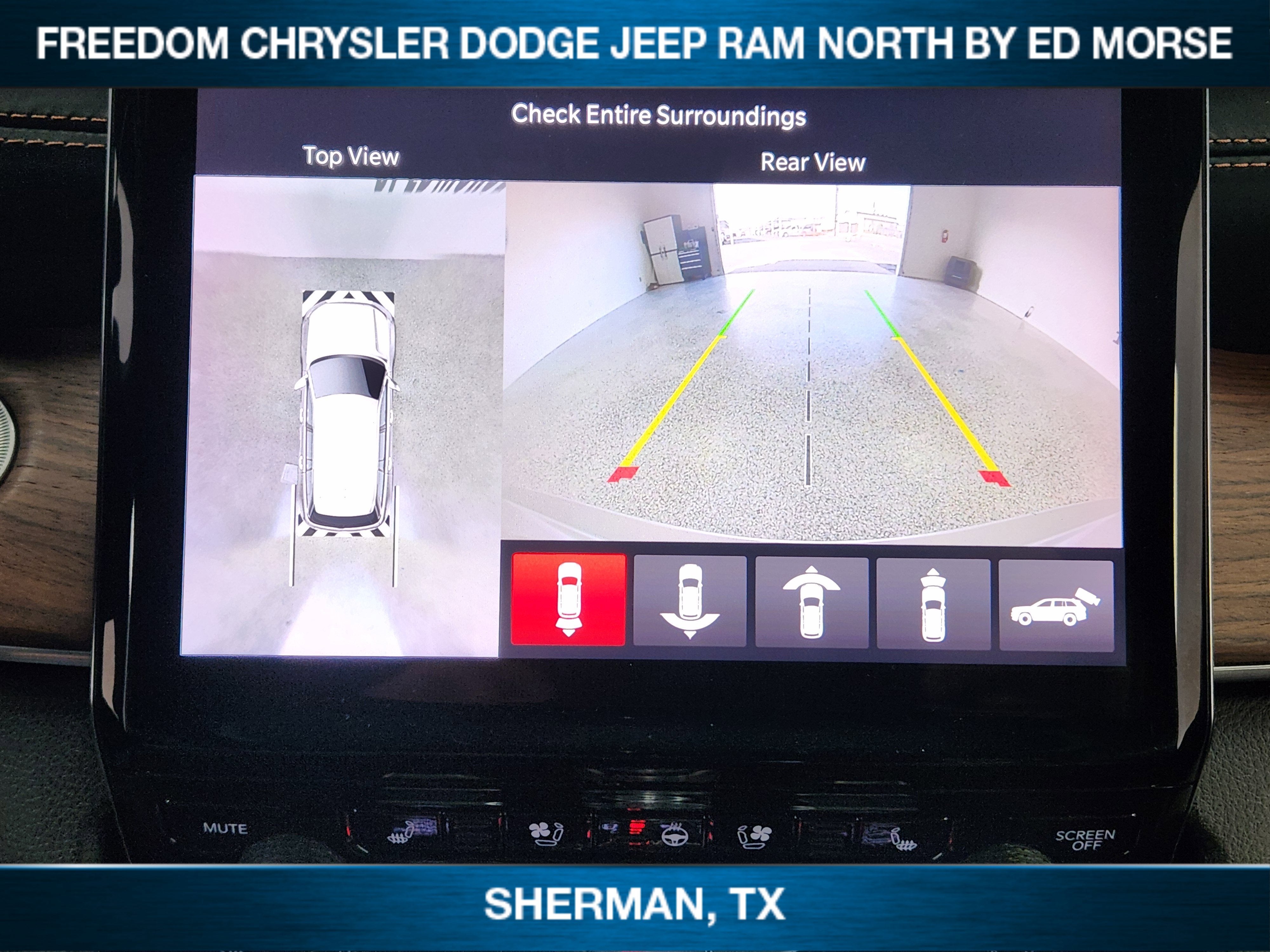 2023 Jeep Grand Cherokee Summit