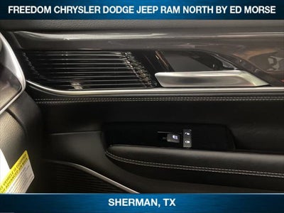 2024 Jeep Wagoneer Base