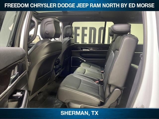 2024 Jeep Wagoneer Base