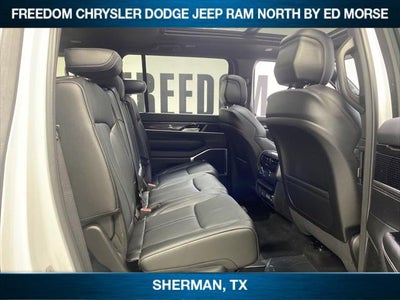 2024 Jeep Wagoneer Base