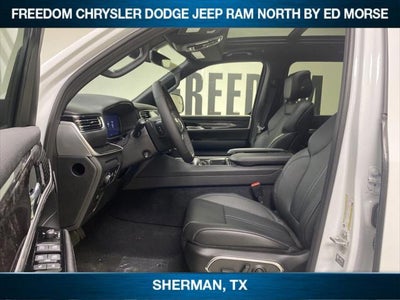 2024 Jeep Wagoneer Base