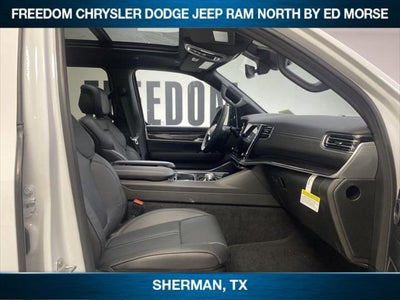 2024 Jeep Wagoneer Base