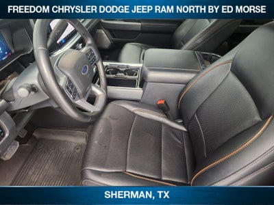2025 Ford Super Duty F-450 DRW LARIAT