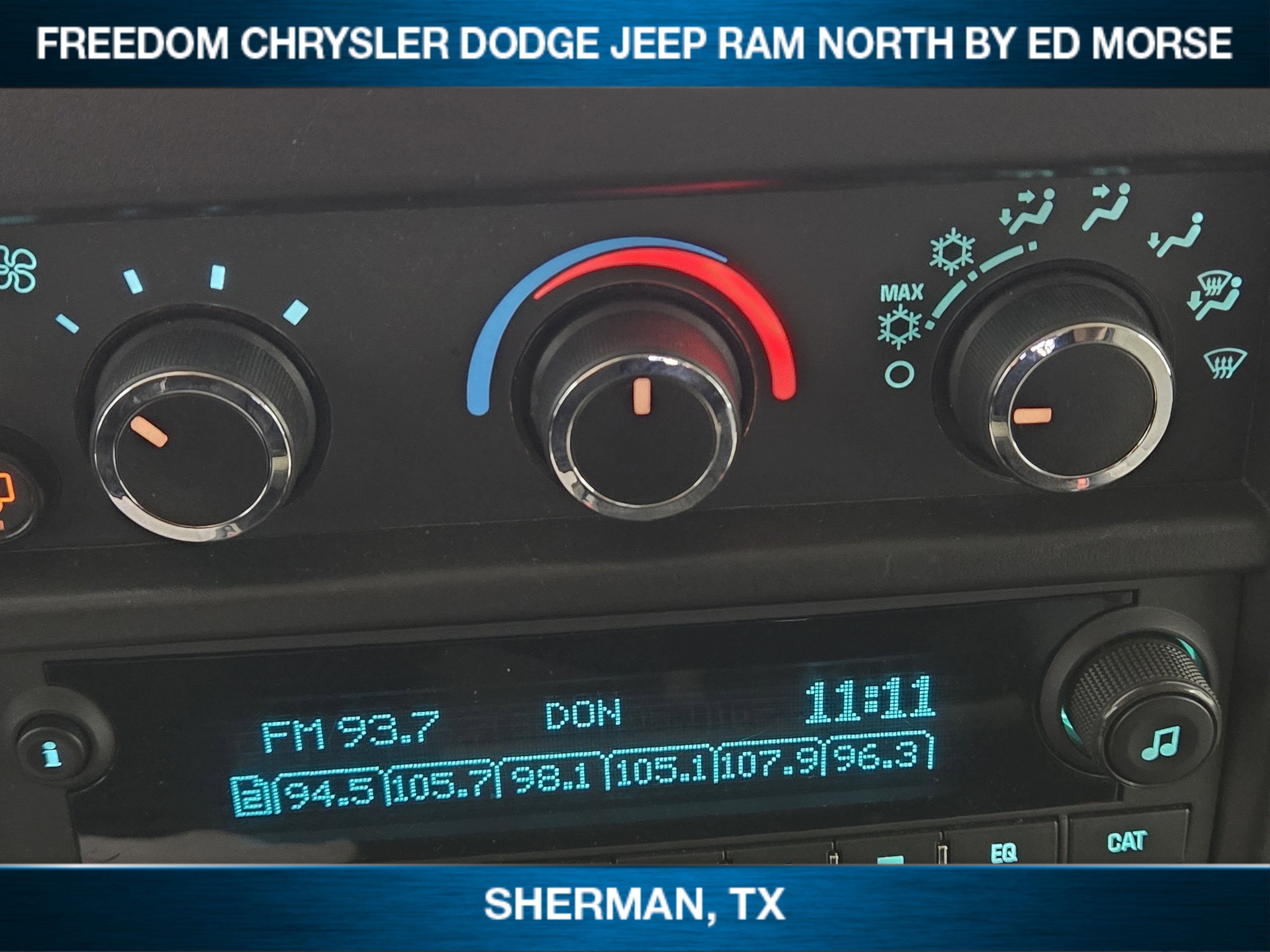 2023 Chevrolet Express Passenger LS