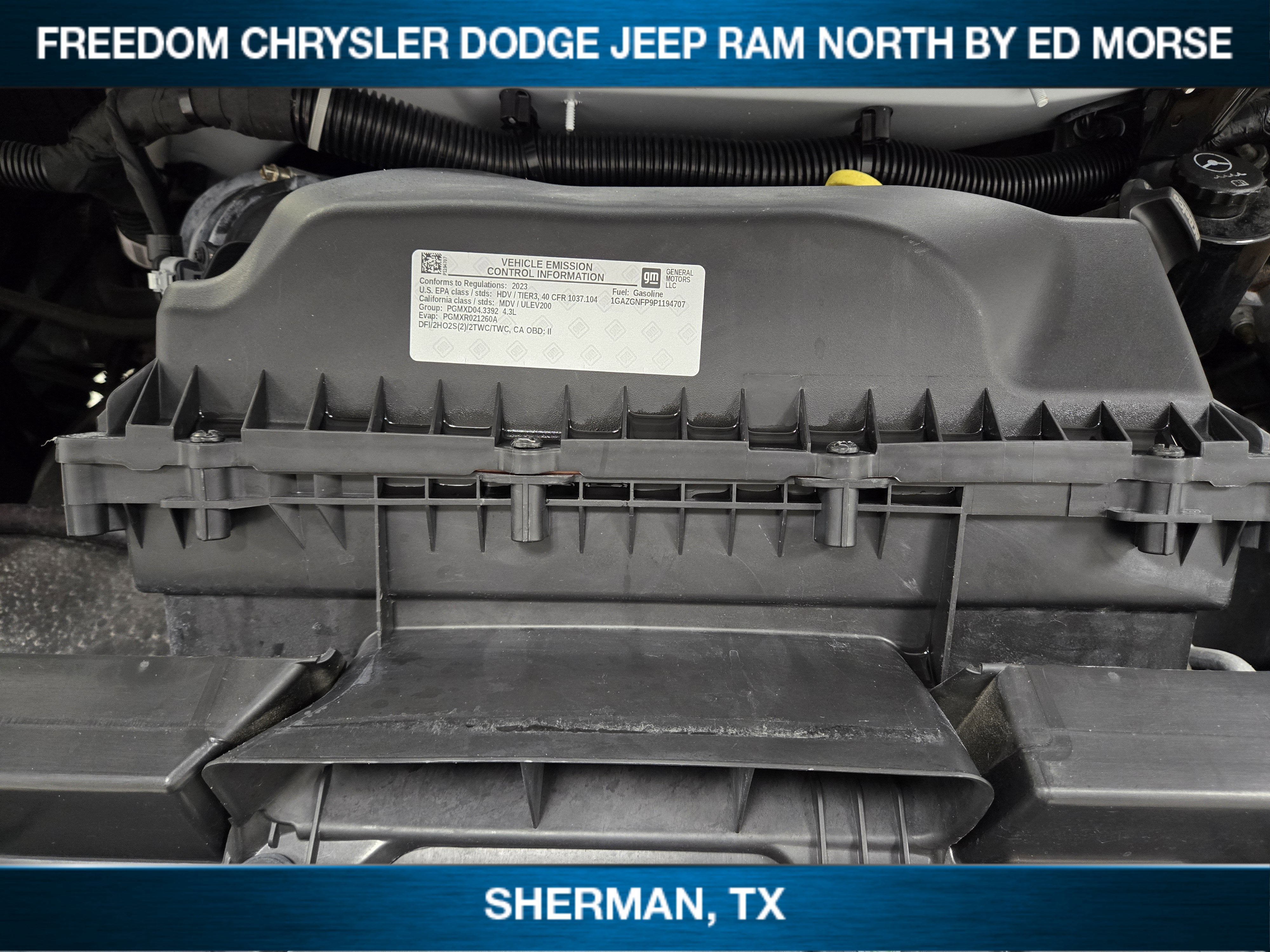 2023 Chevrolet Express Passenger LS